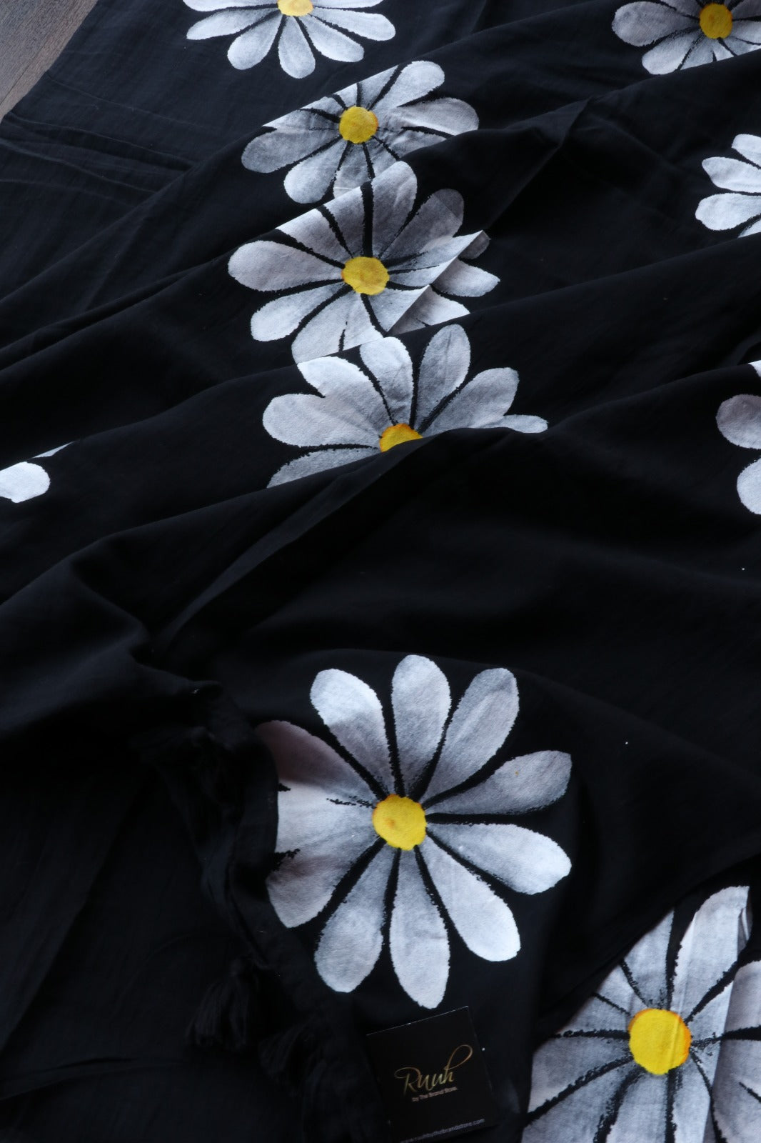 BLACK DAISY HANDPAINTED MULMUL SAREE