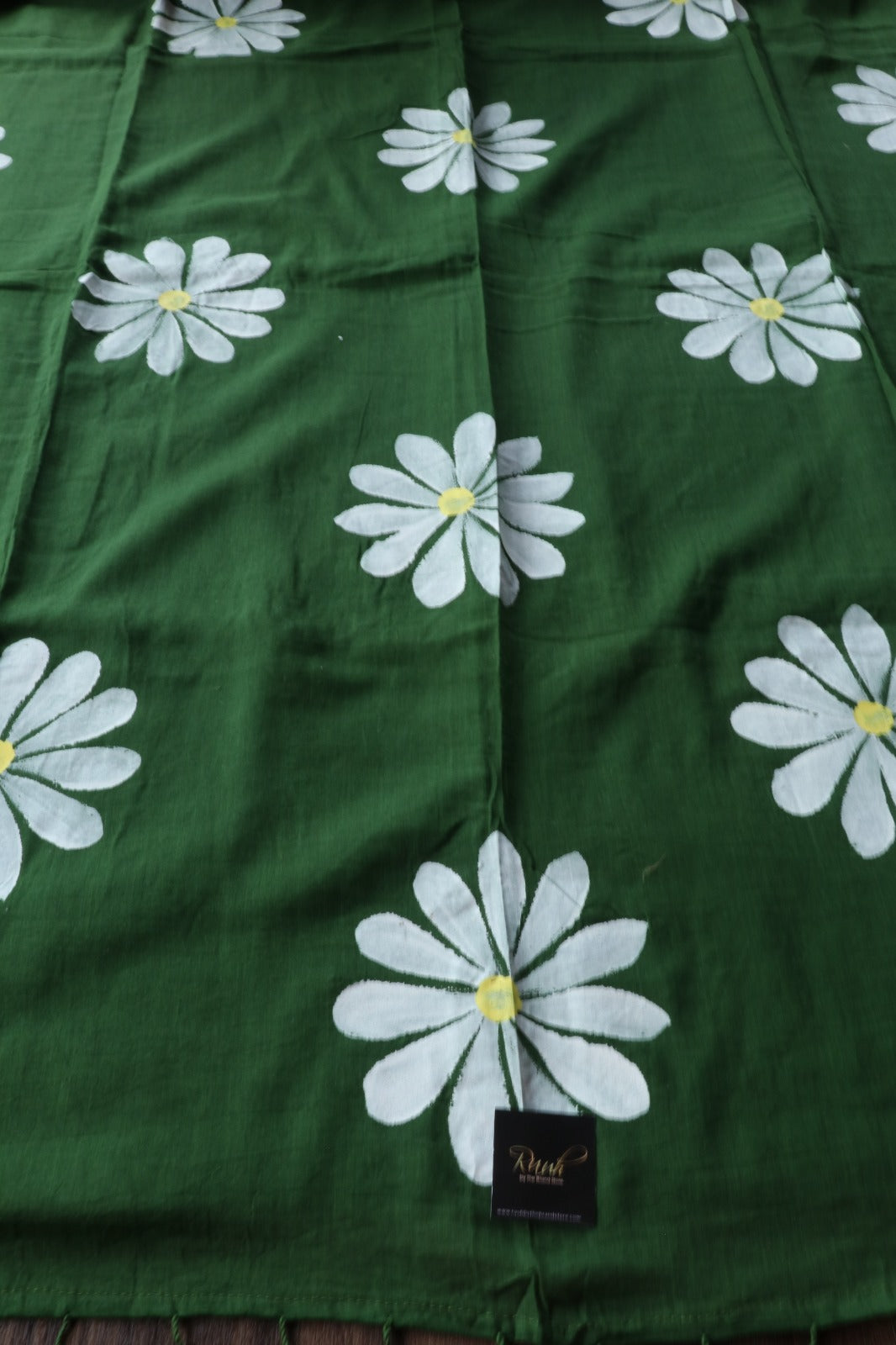 DARK GREEN DAISY HANDPAINTED MULMUL SAREE