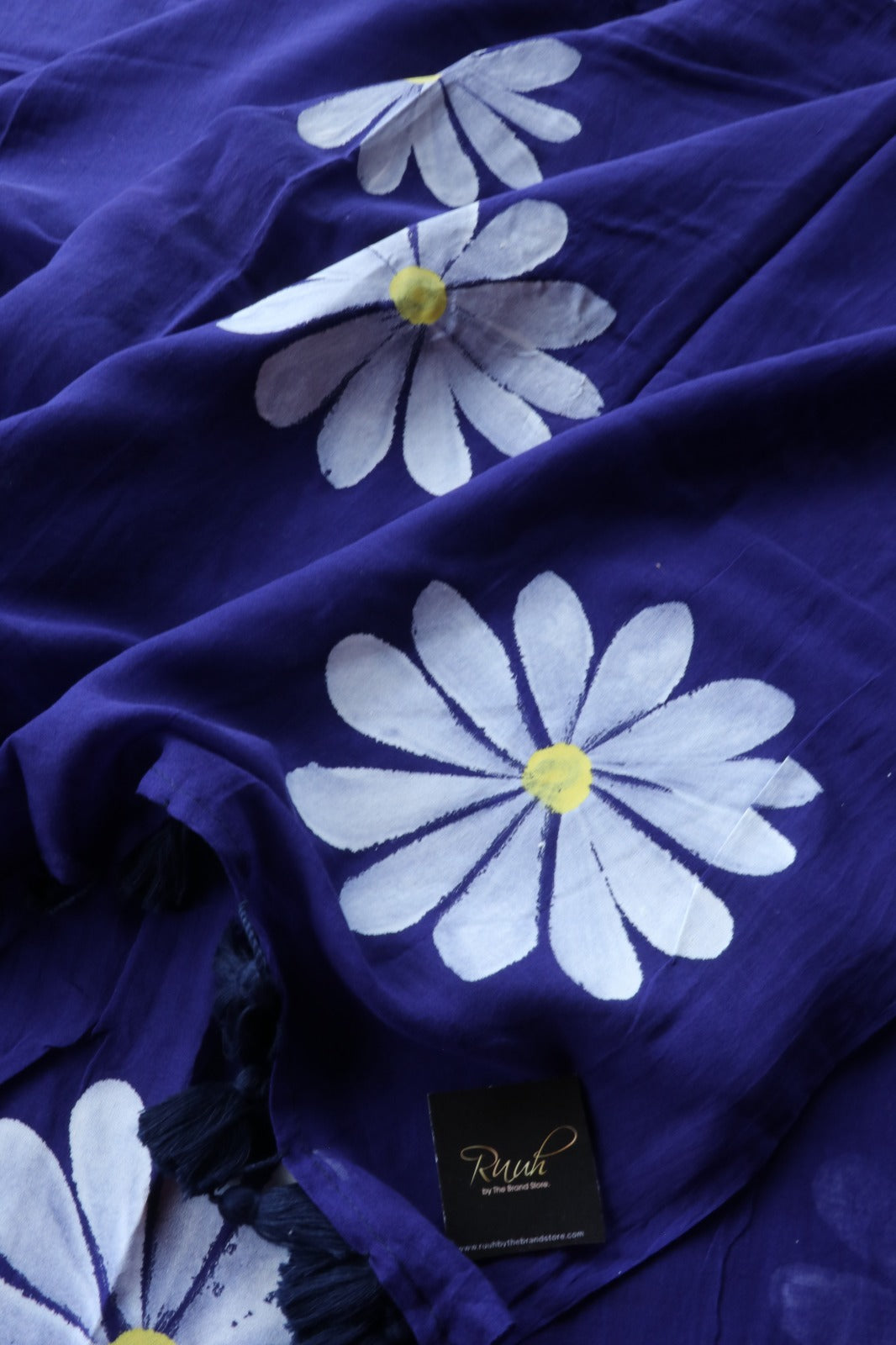 DARK BLUE DAISY HANDPAINTED MULMUL SAREE