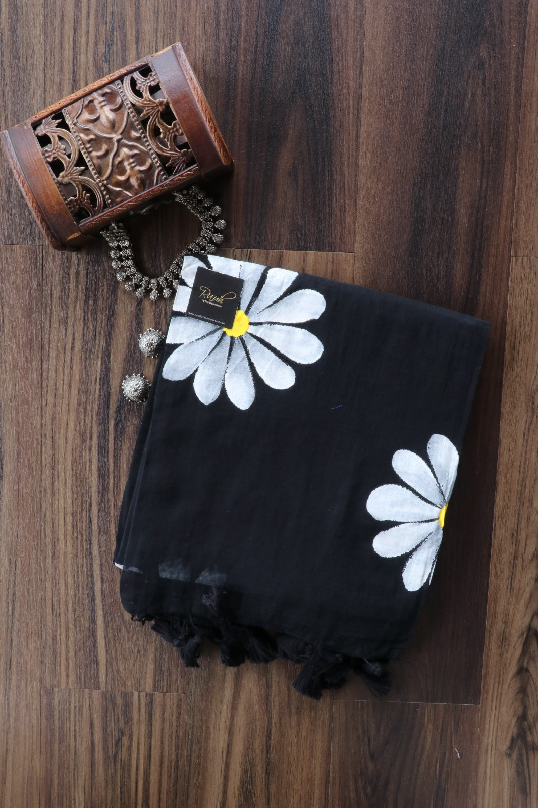 BLACK DAISY HANDPAINTED MULMUL SAREE