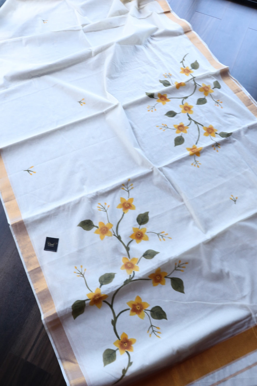 SMALL FLORAL HANDPAINT ON KERALA COTTON SAREE