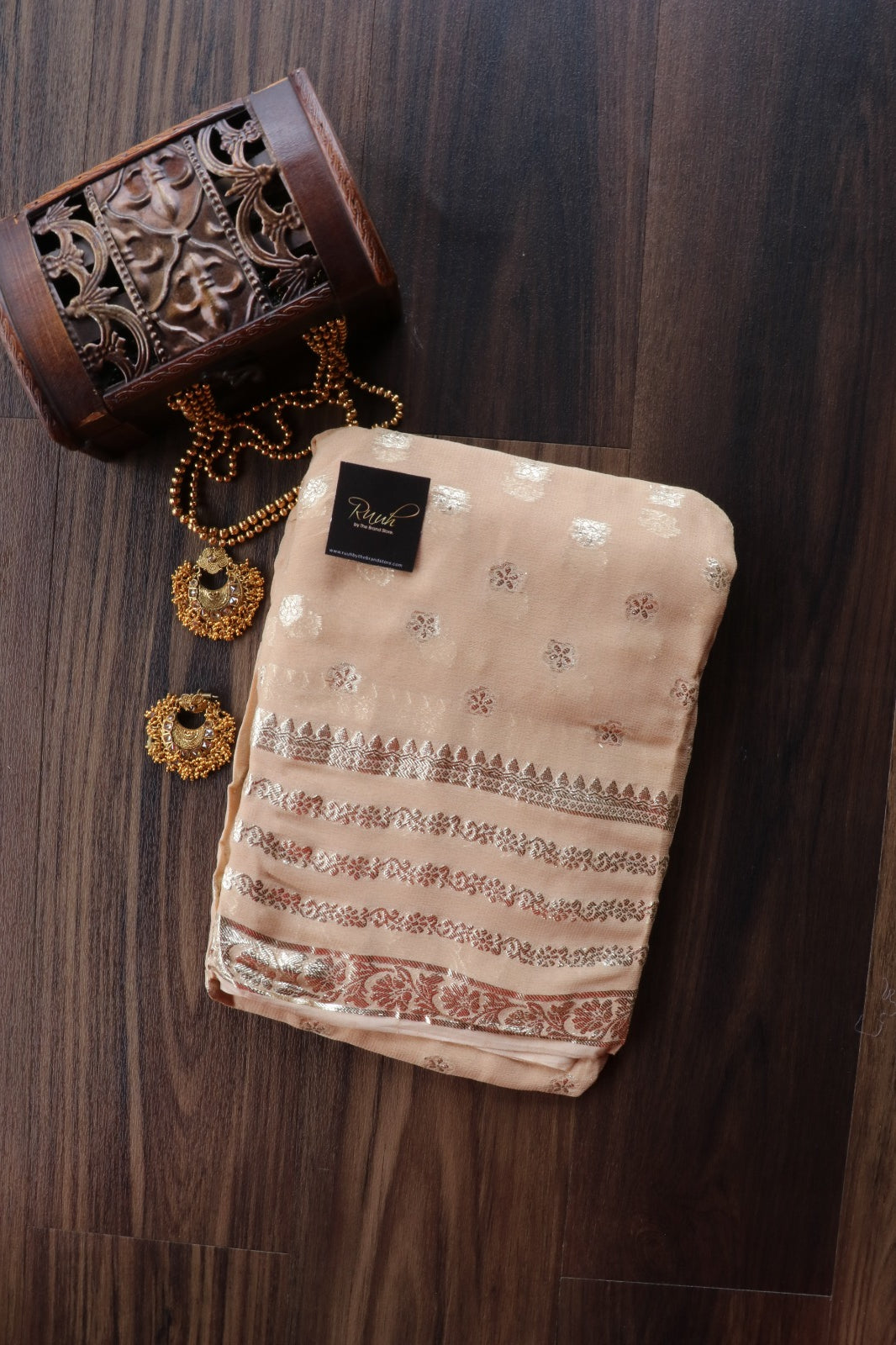 VISCOSE SAREE IN LIIGHT BISCUIT COLOUR