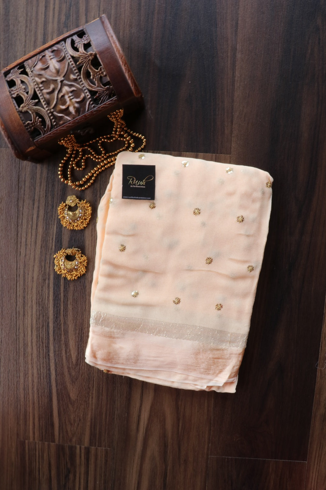 VISCOSE CREAM SAREE WITH SEQUENCE WEAVING