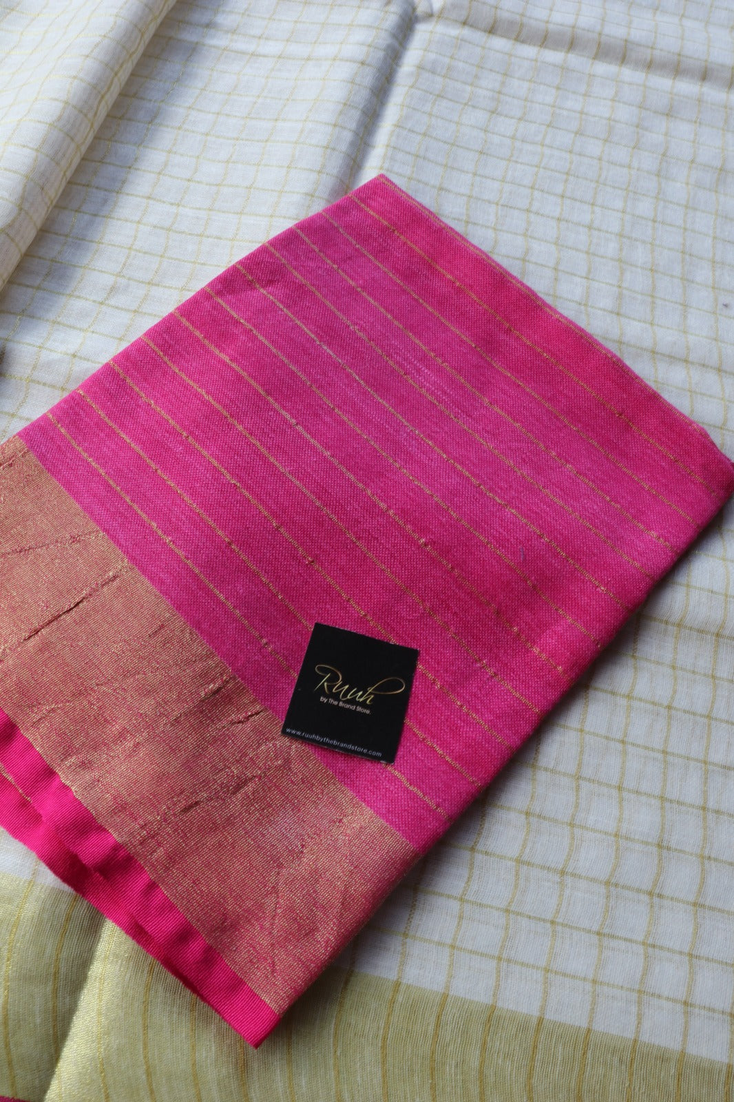 LINEN CHECKS WITH PINK EDGING
