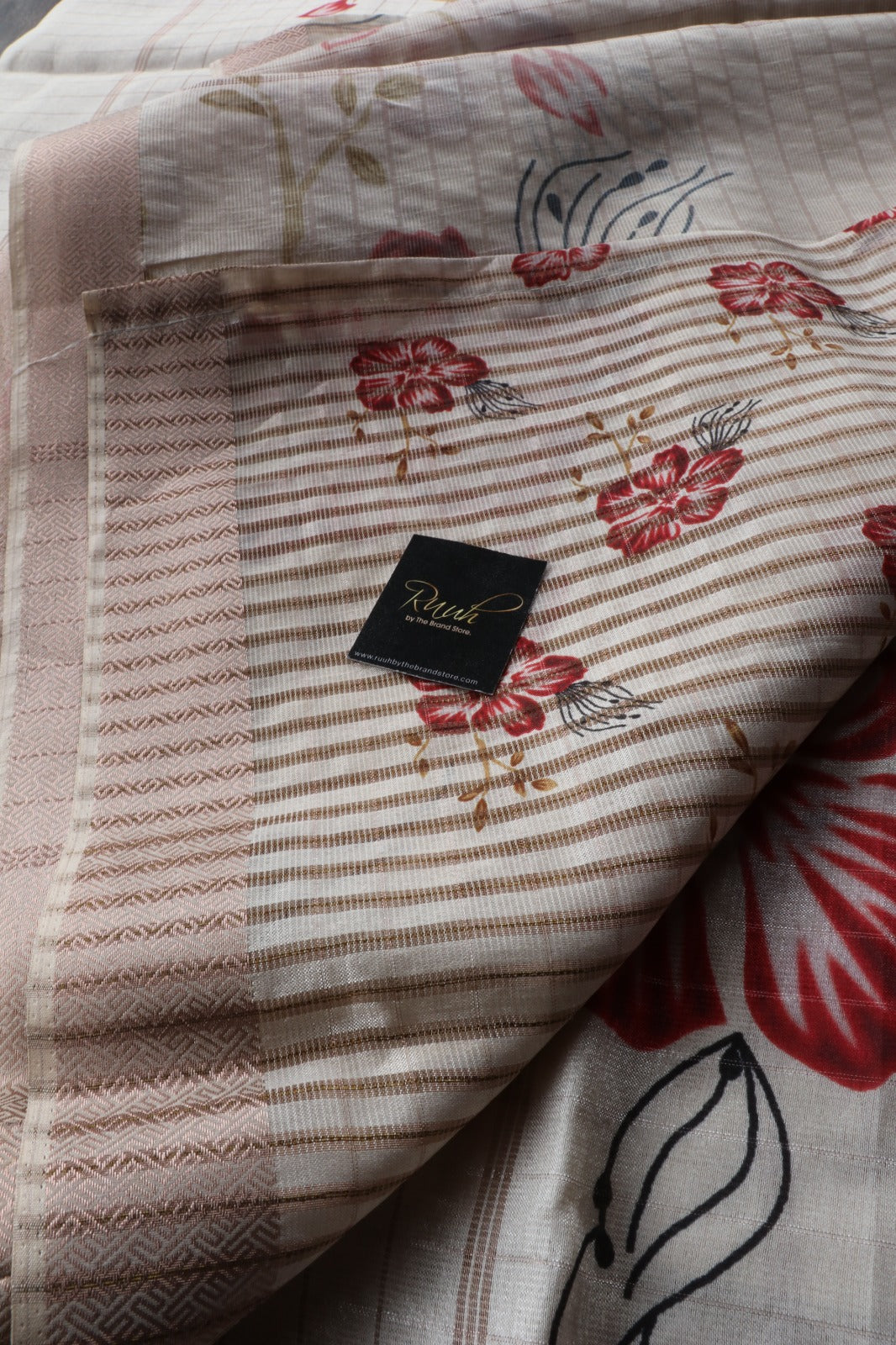 MULTICOLOUR FLORAL PRINTED SEMI SILK SAREE