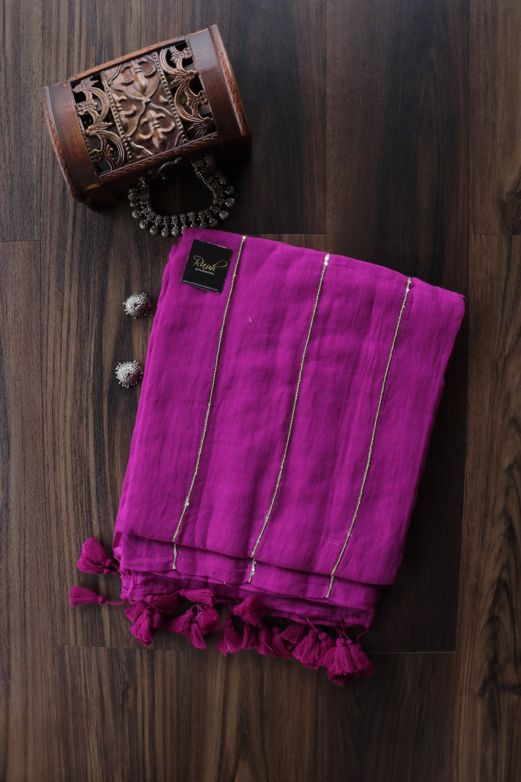 MAGENTA MULMUL SEQUENCE SAREE
