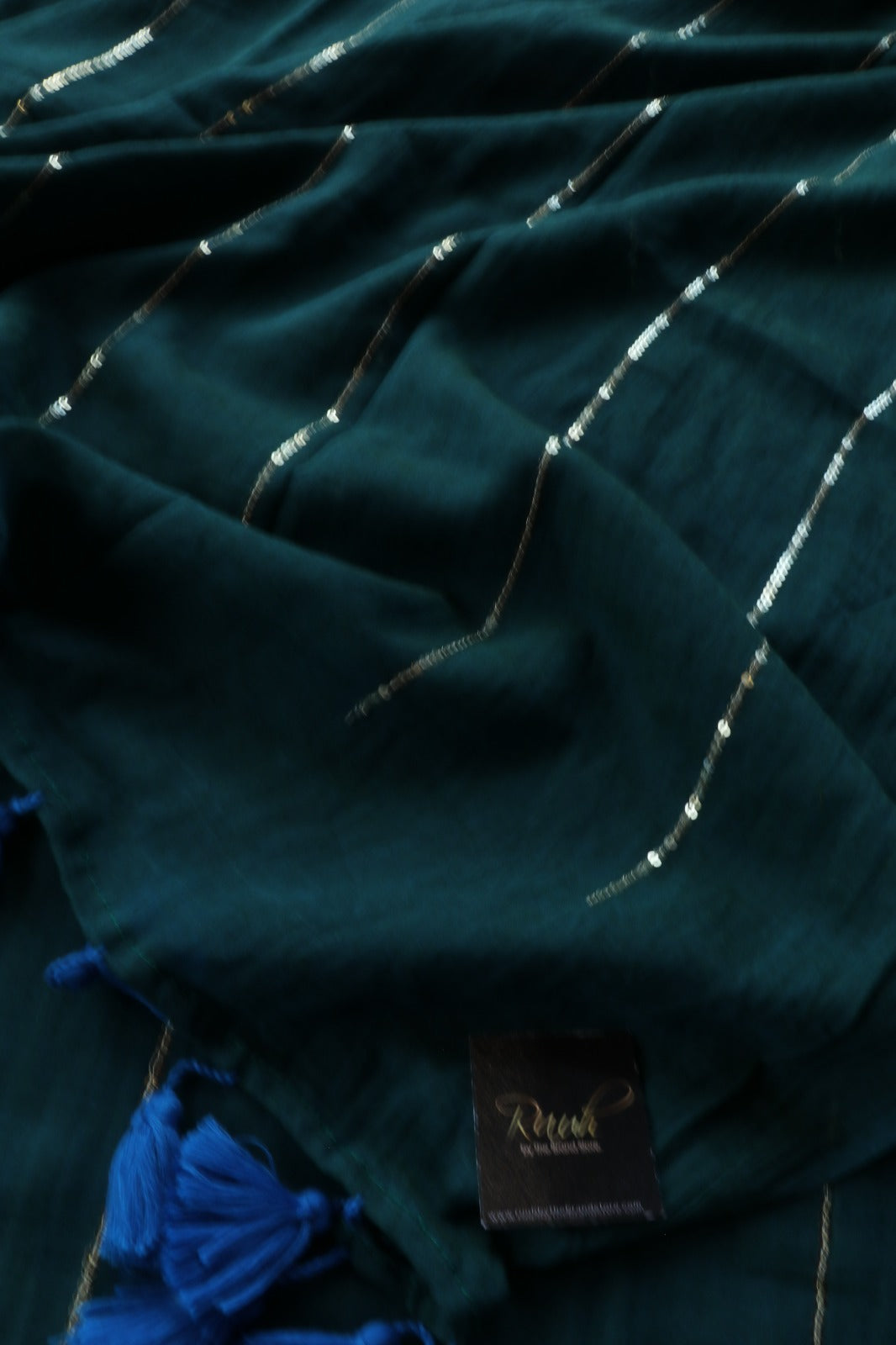 PEACOCK BLUE MULMUL SEQUENCE