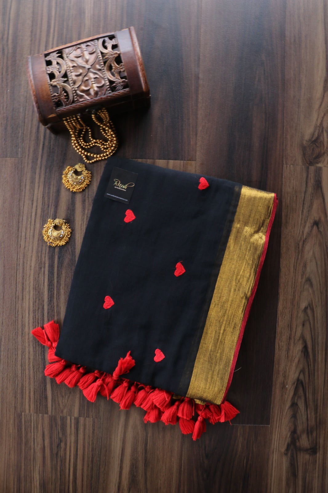 RED HEART EMBROIDERED ON BLACK MULMUL SAREE