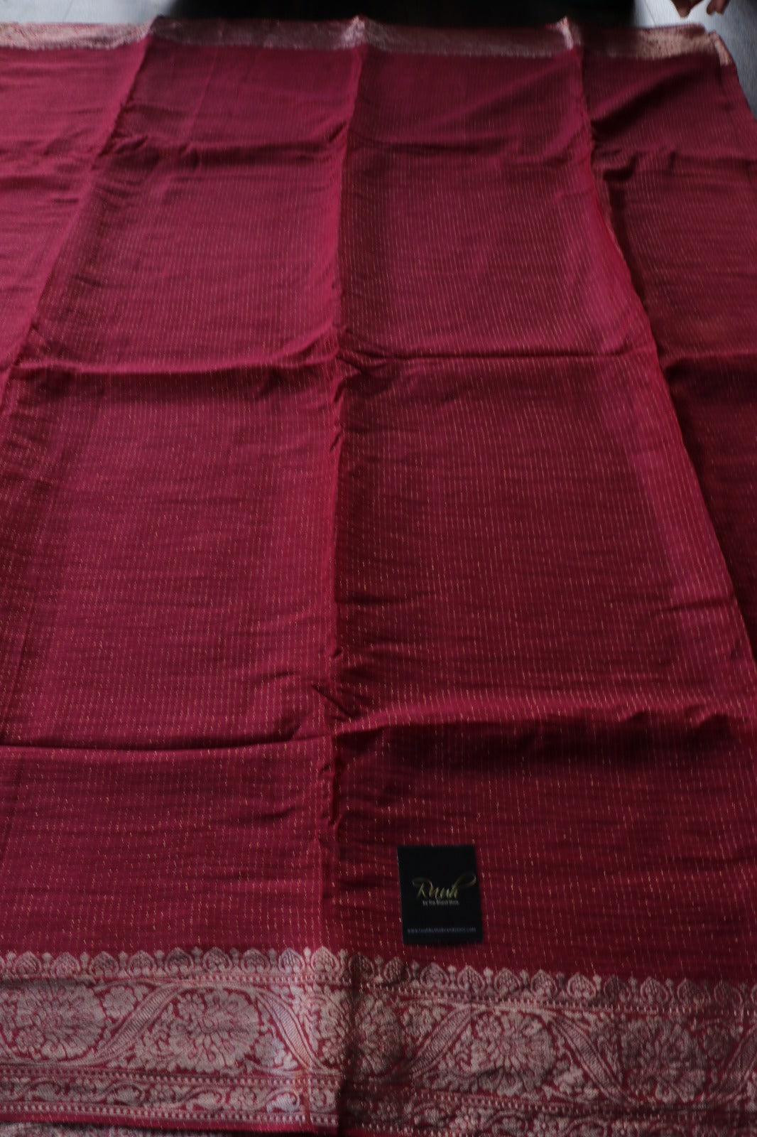 MAUVE VISCOSE CHINNON WITH ZARI STRIPES