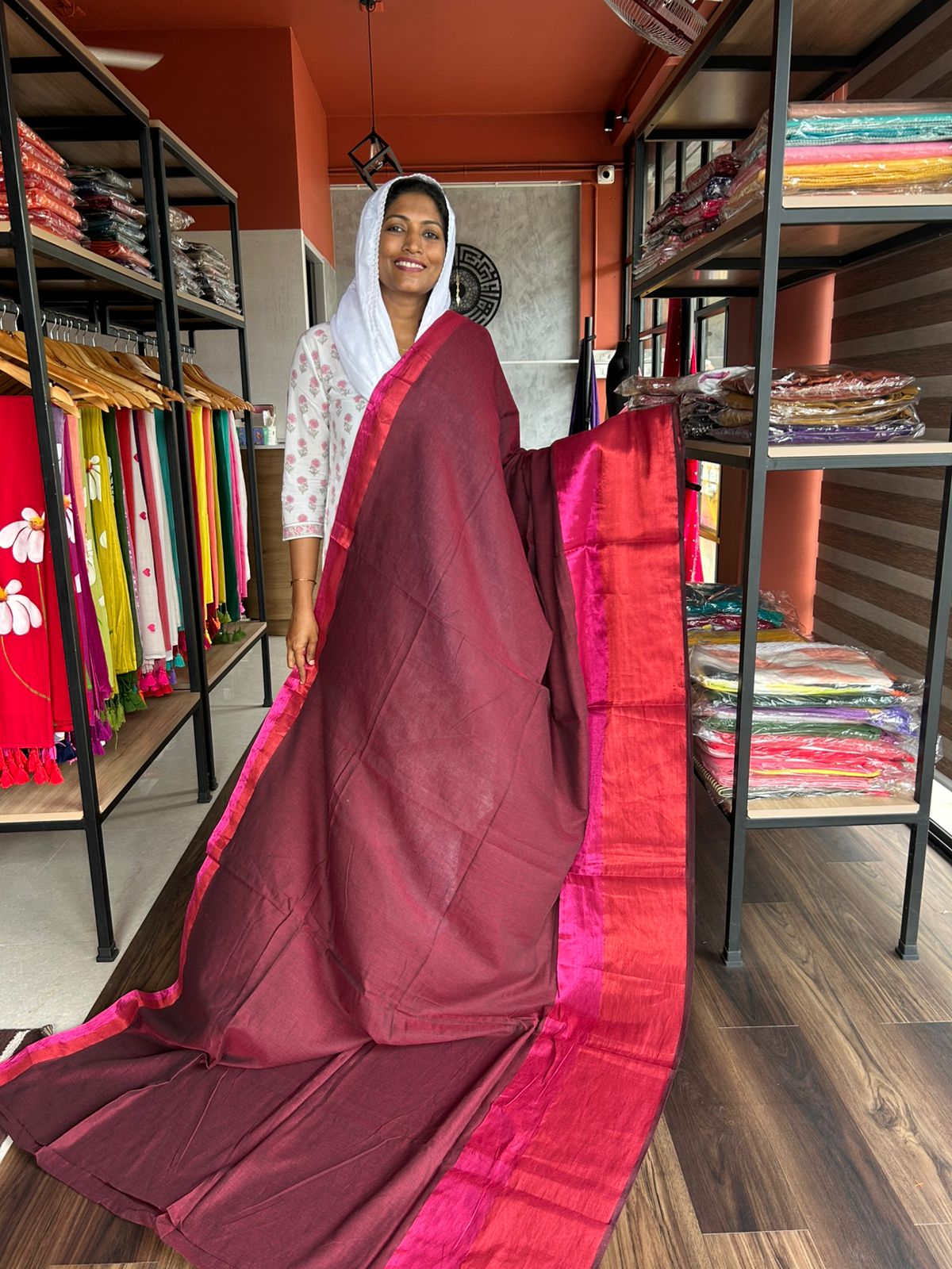 MAROON MULCOTTON WITH PINK & ORANGE BORDER
