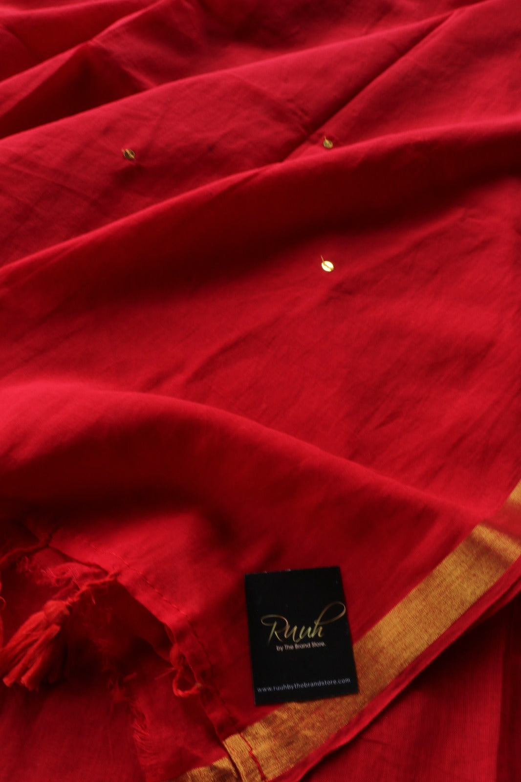 RED MULMUL ZARI BORDER WITH SEQUENCE