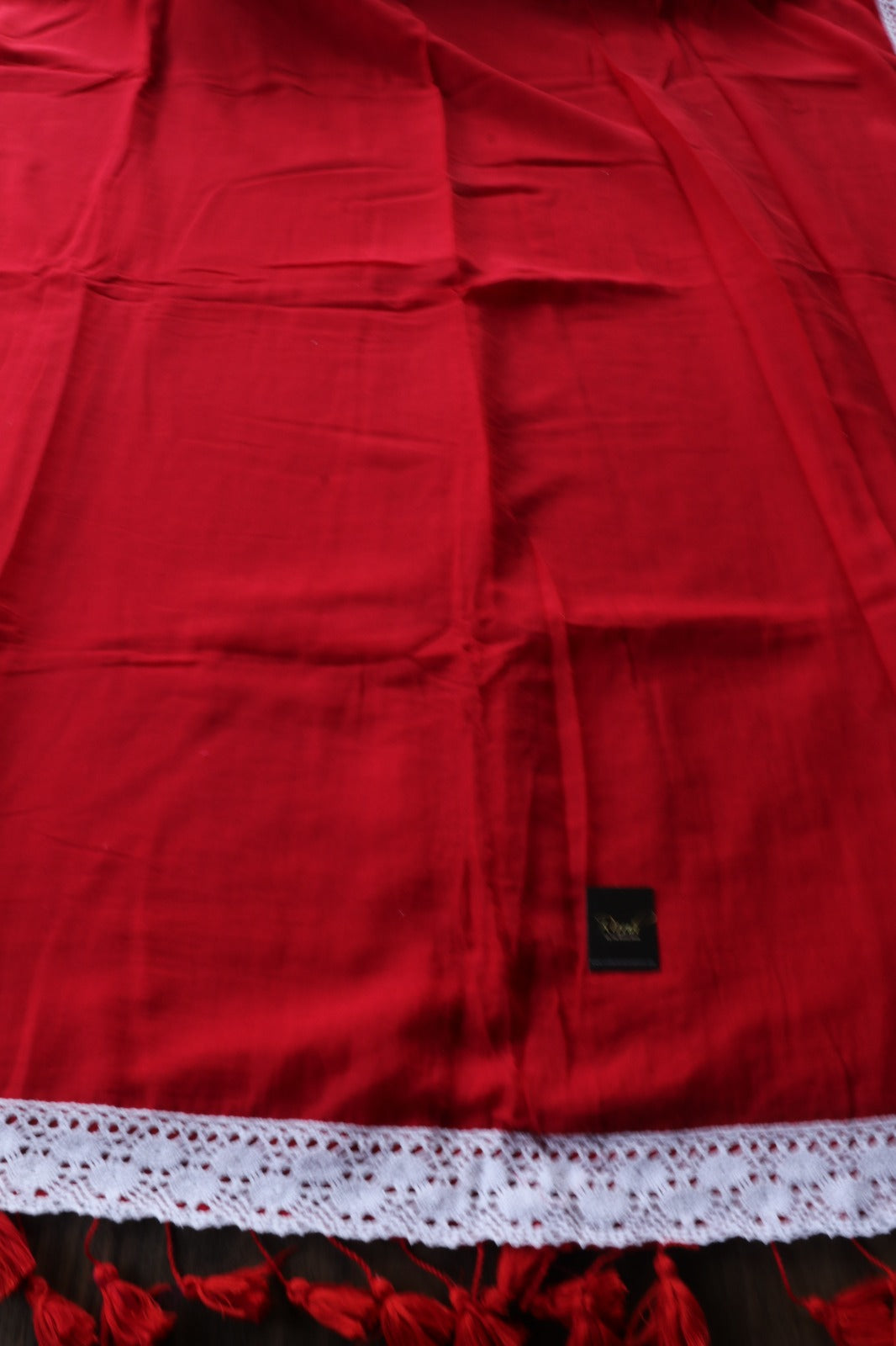 RED MULMUL SAREE WITH LACE