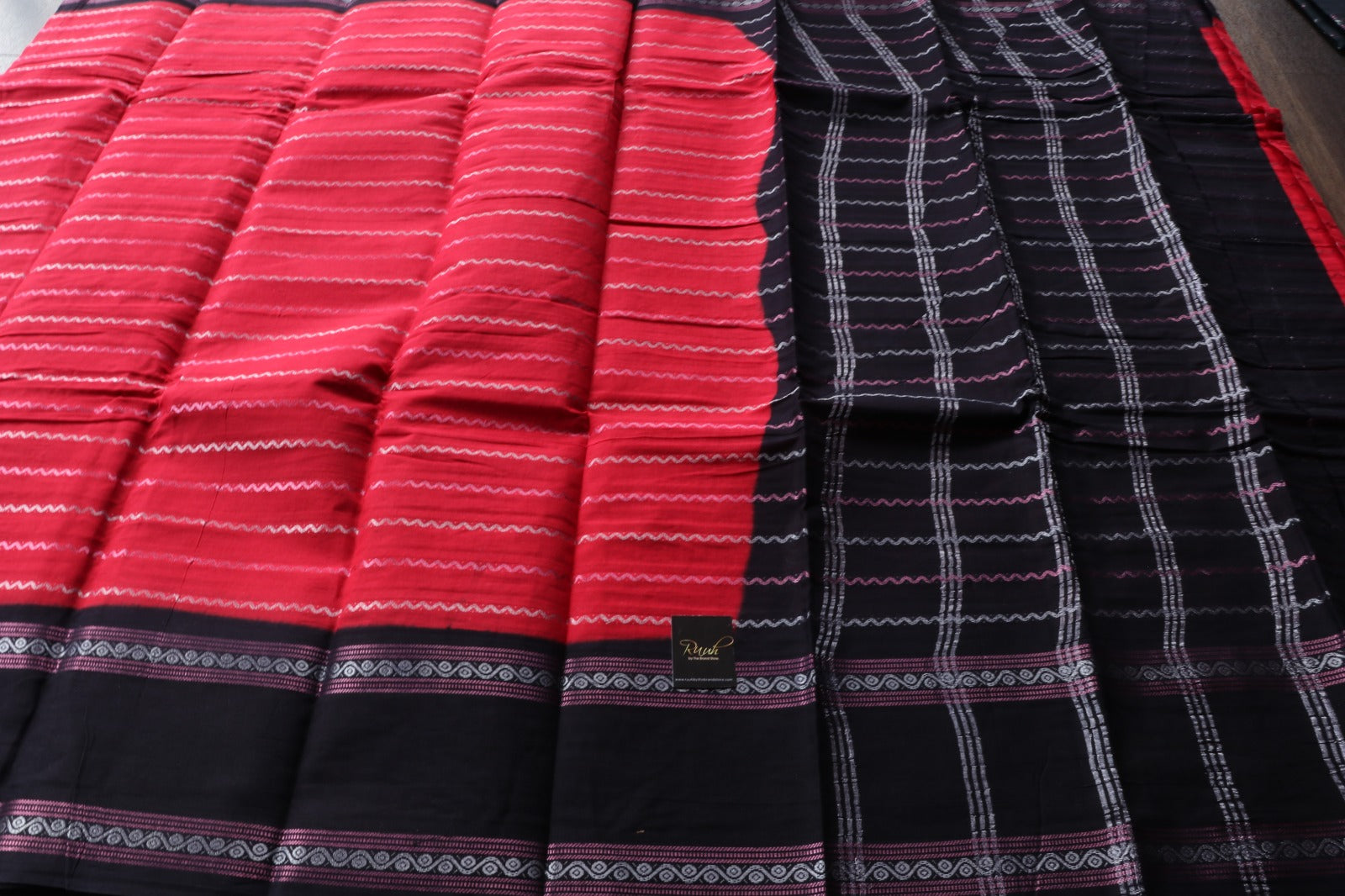 RED -BLACK MADURAI SUNGUDI SAREE