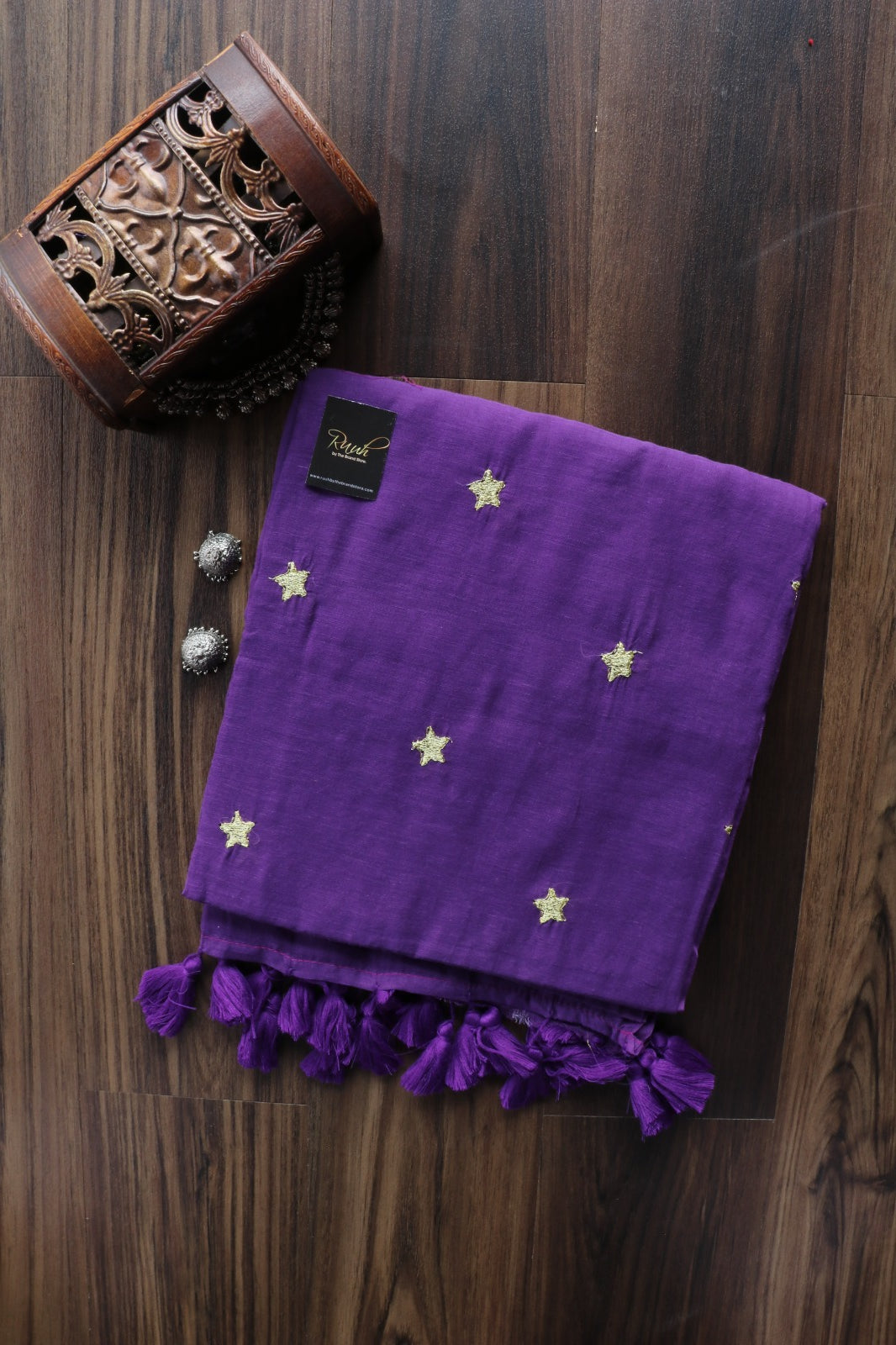 PURPLE  MULMUL SAREE WITH STAR EMBROIDERY