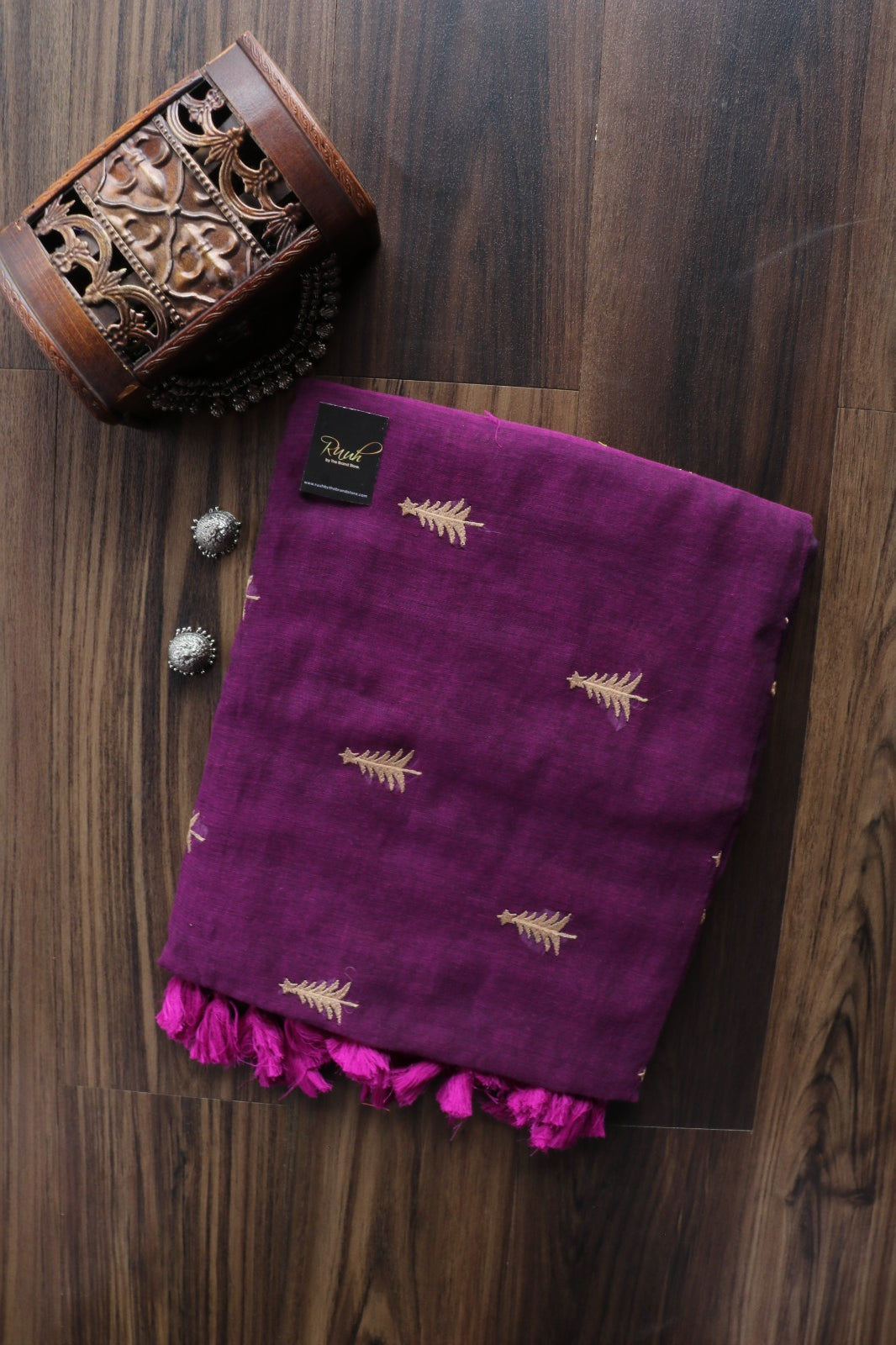 GRAPE WINE MULMUL SAREE WITH PINE TREE EMBROIDERY