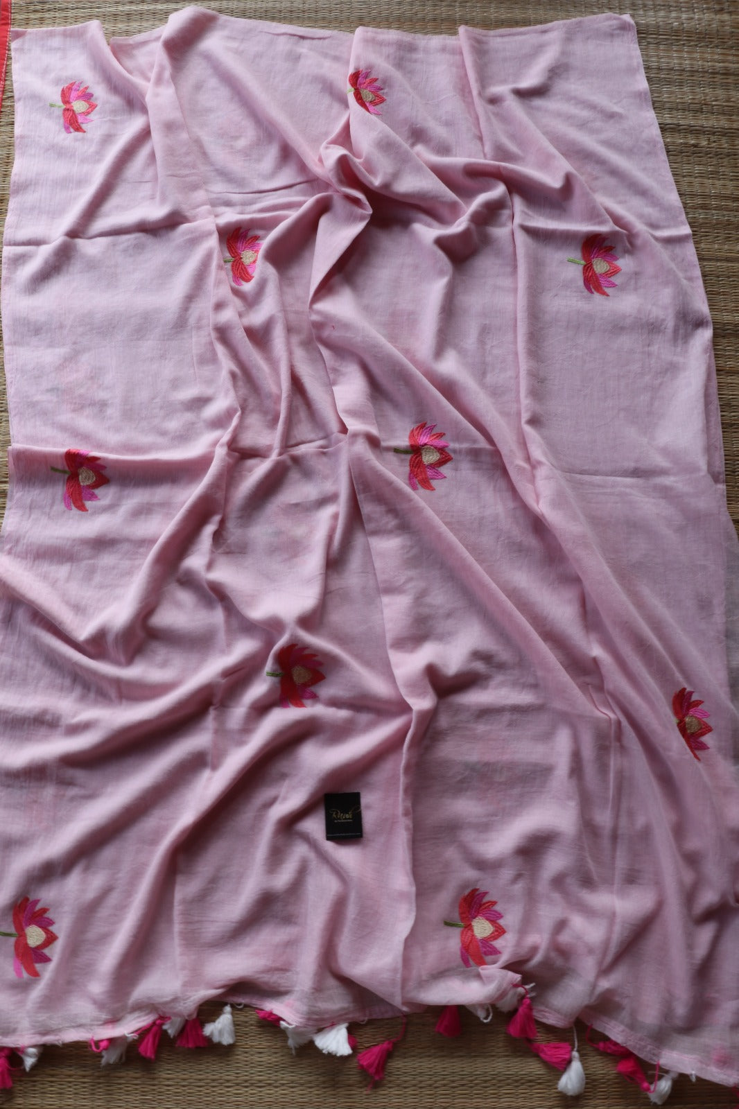 PINK MULMUL SAREE WITH LOTUS EMBROIDERY