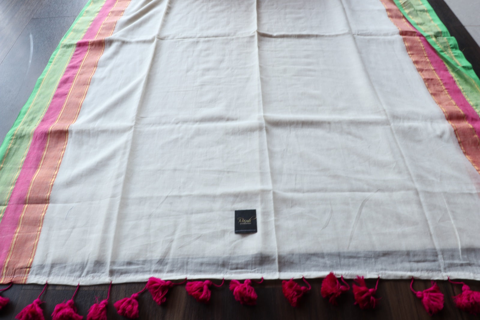 MULMUL SAREE WITH TRICOLOUR BORDER