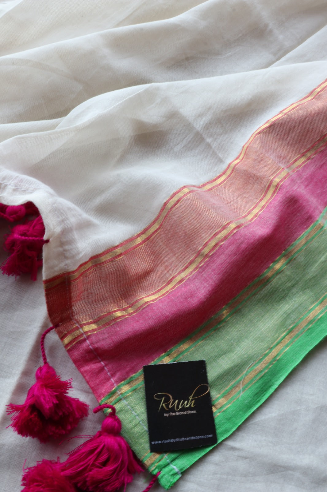 MULMUL SAREE WITH TRICOLOUR BORDER