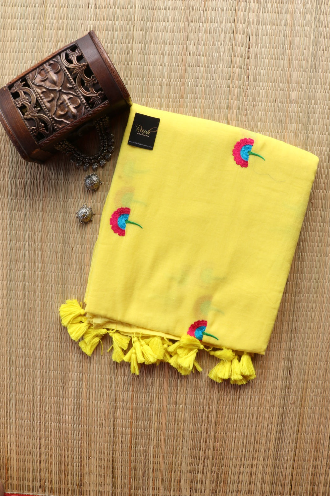 YELLOW MULMUL FLORAL EMBROIDERY SAREE