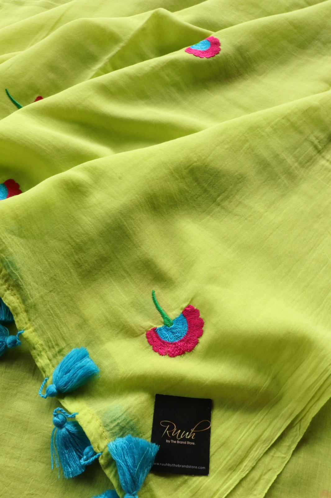 NEON MULMUL FLORAL EMBROIDERY SAREE