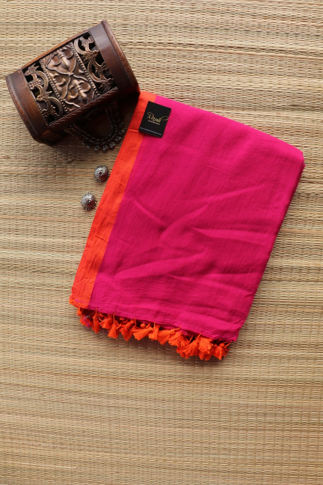 PINK -ORANGE  PLAIN MULMUL SAREE