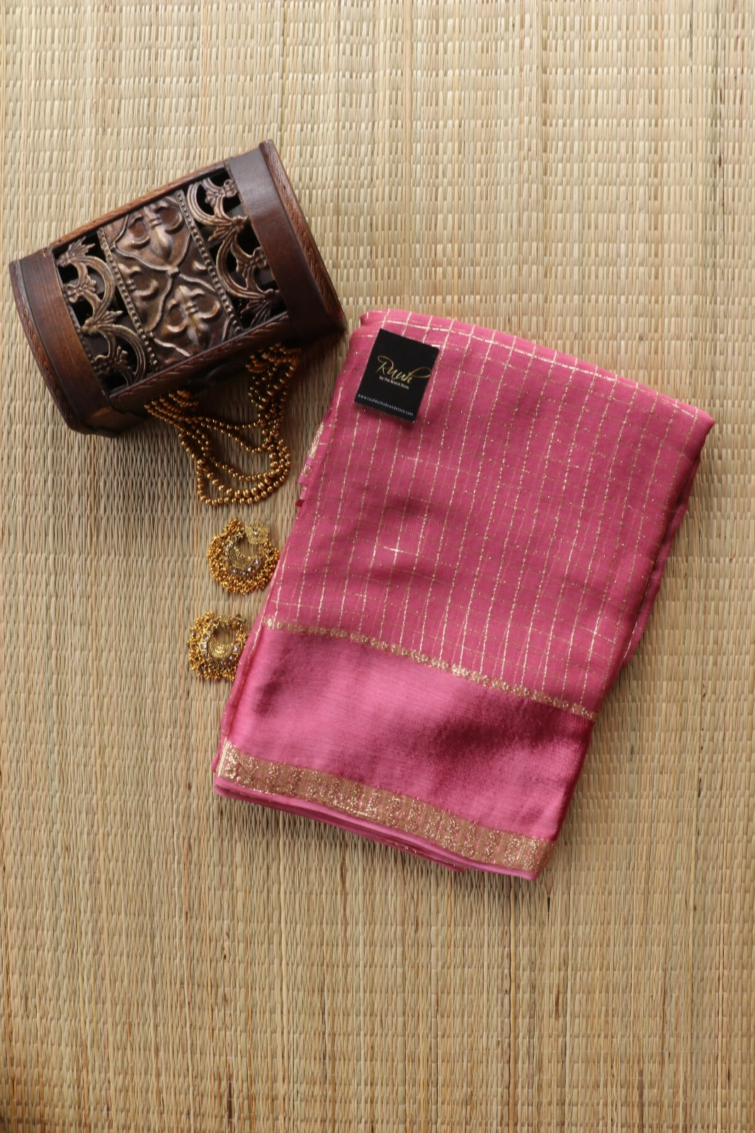 ONION PINK VISCOSE CHECK SAREE