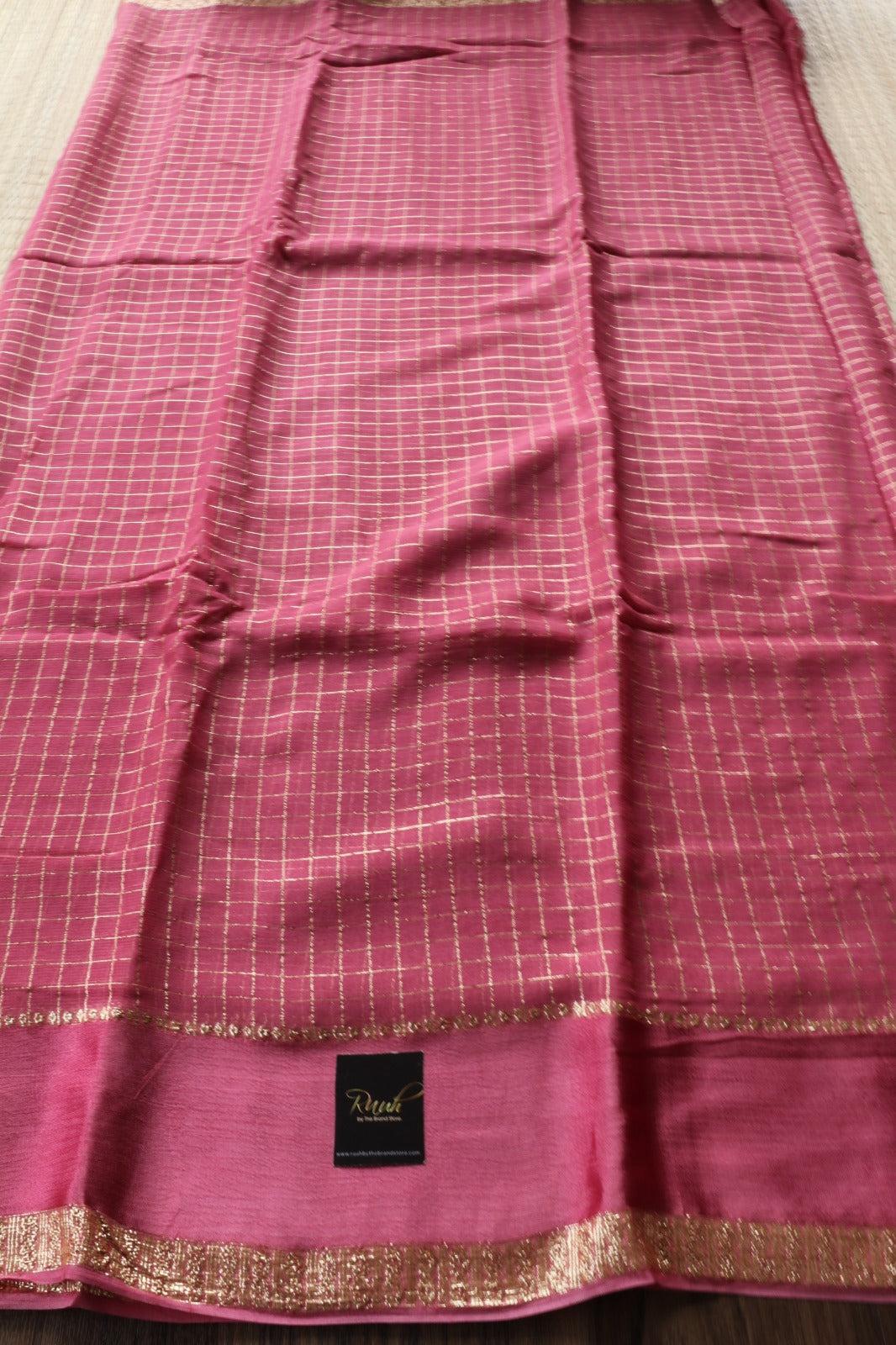 ONION PINK VISCOSE CHECK SAREE