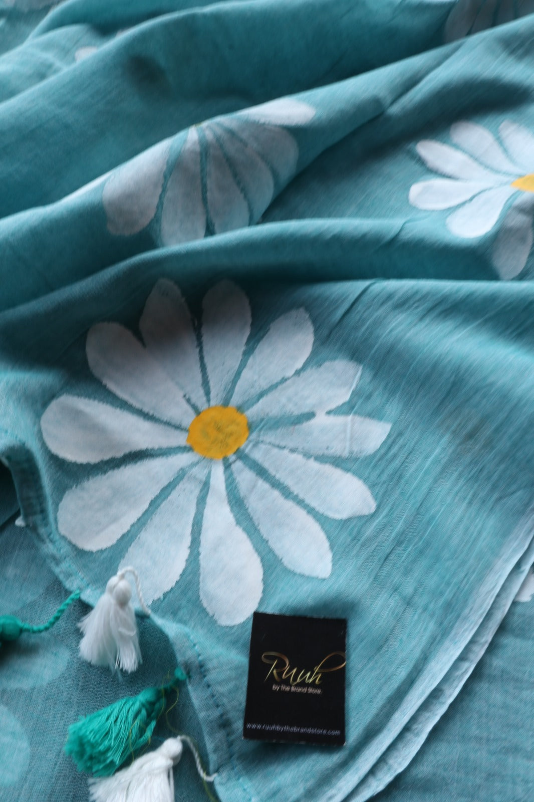 SEA GREEN MULMUL DAISY HANDPAINT SAREE - TBS26MD