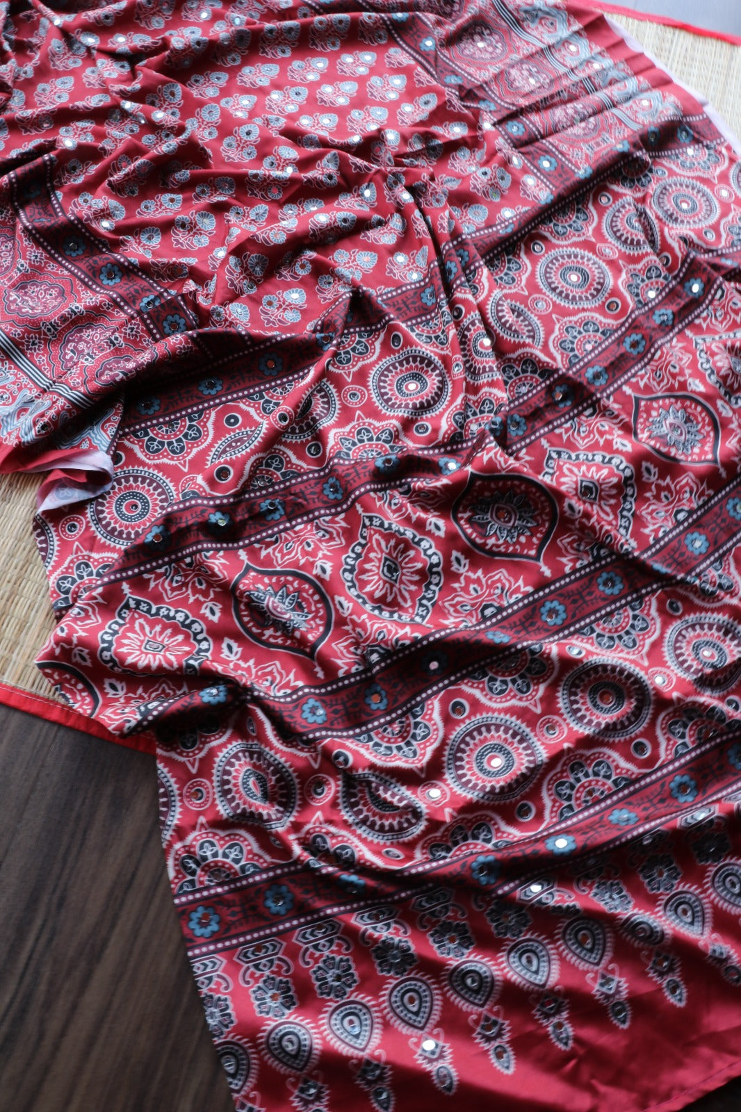 SEMI MODAL SILK WITH MIRROR WORK - TBS26SMM