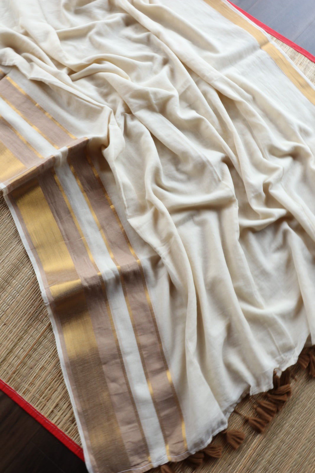 MUL COTTON WITH BROWN GOLD BORDER-TBS26VC