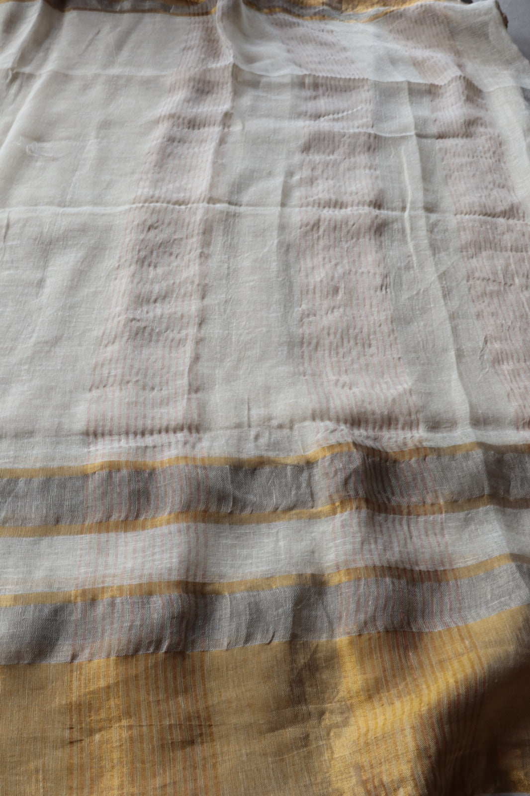 BEIGE LINEN SAREE
