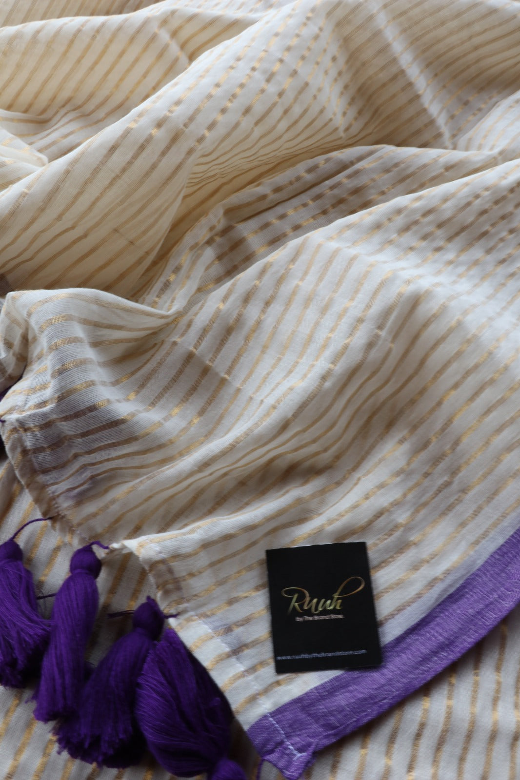 MULMUL SAREE WITH ZARI STRIPES