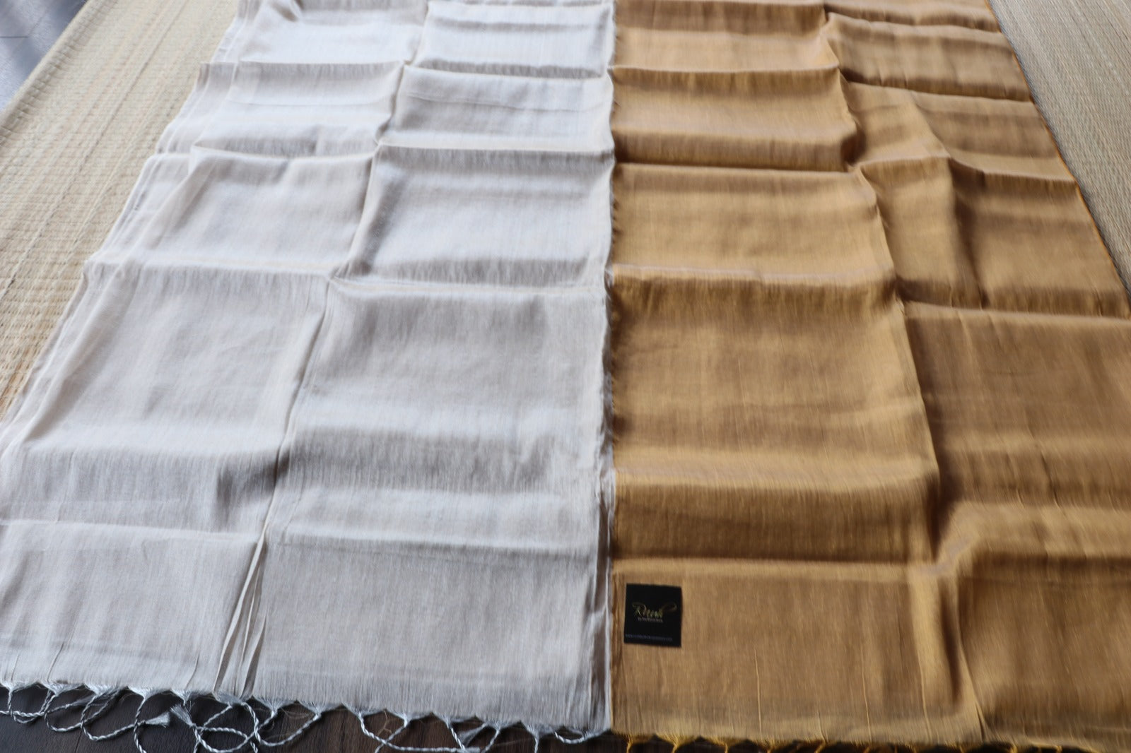 MUL TISSUE SAREE IN GOLD AND SILVER