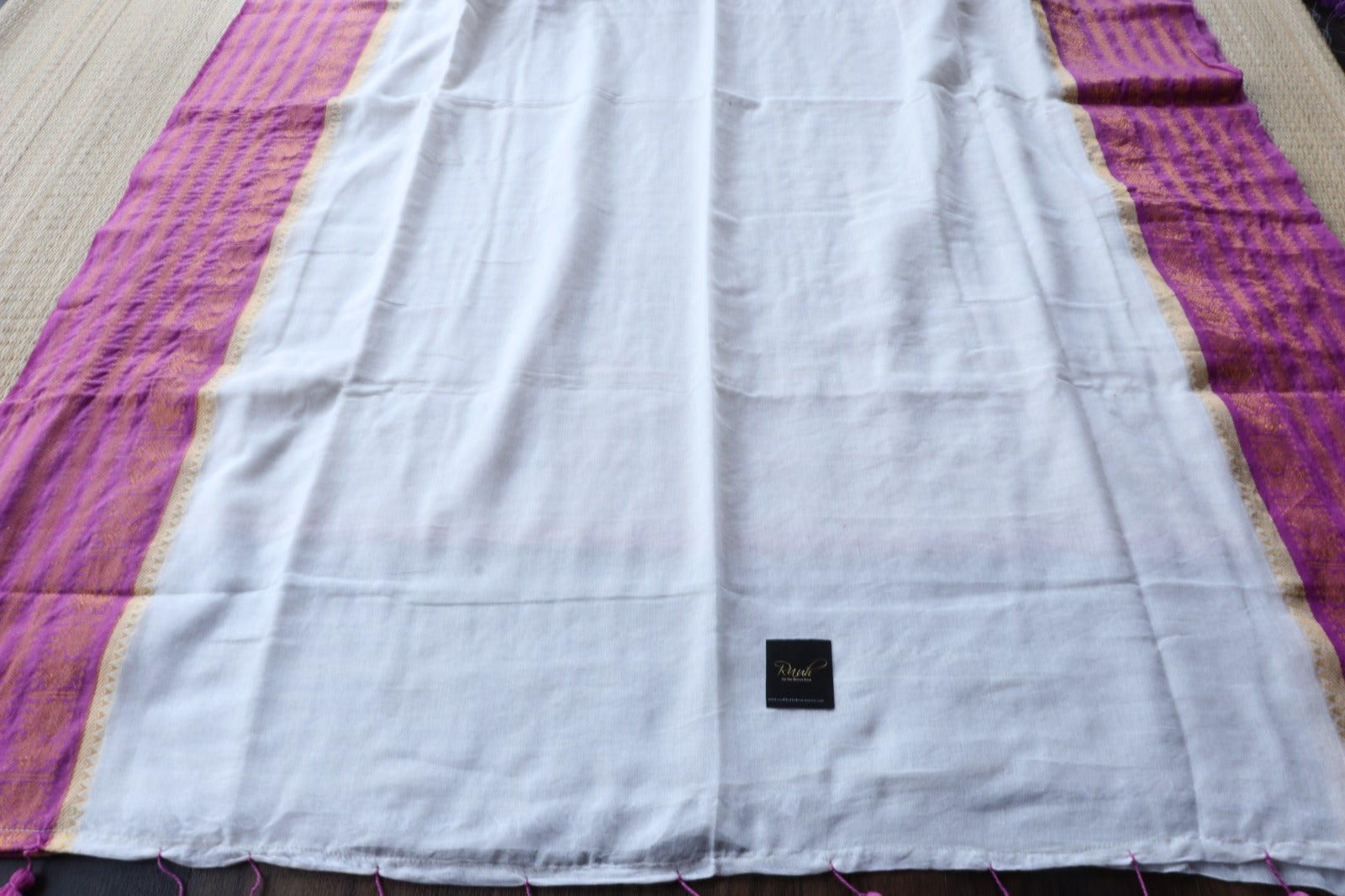 MULMUL SAREE WITH BORDER