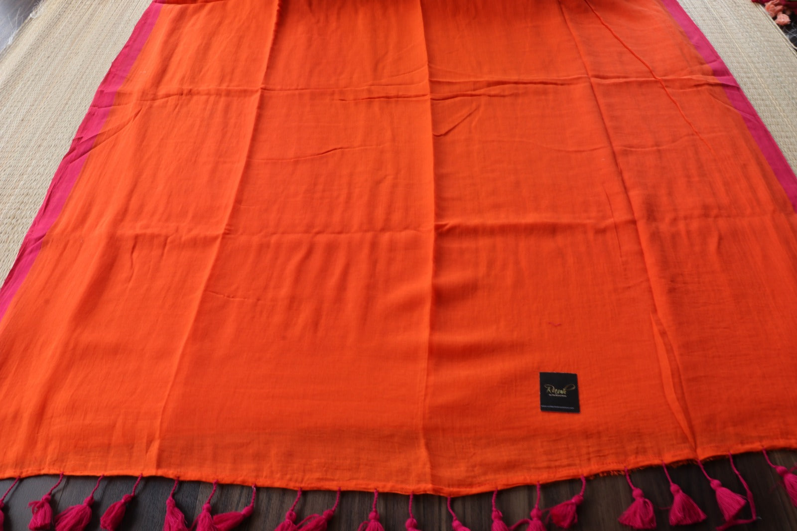 ORANGE -PINK PLAIN MULMUL SAREE - TBS26MP
