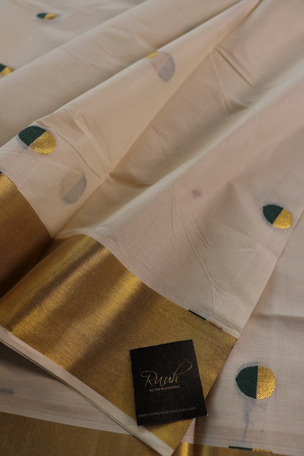 PREMIUM KERALA COTTON WITH GREEN POLKA WEAVING