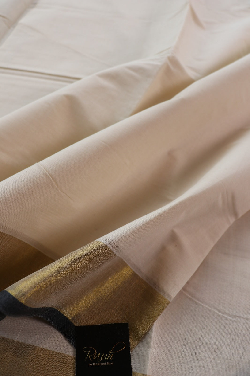 KERALA COTTON SAREE WITH BLACK EDGE