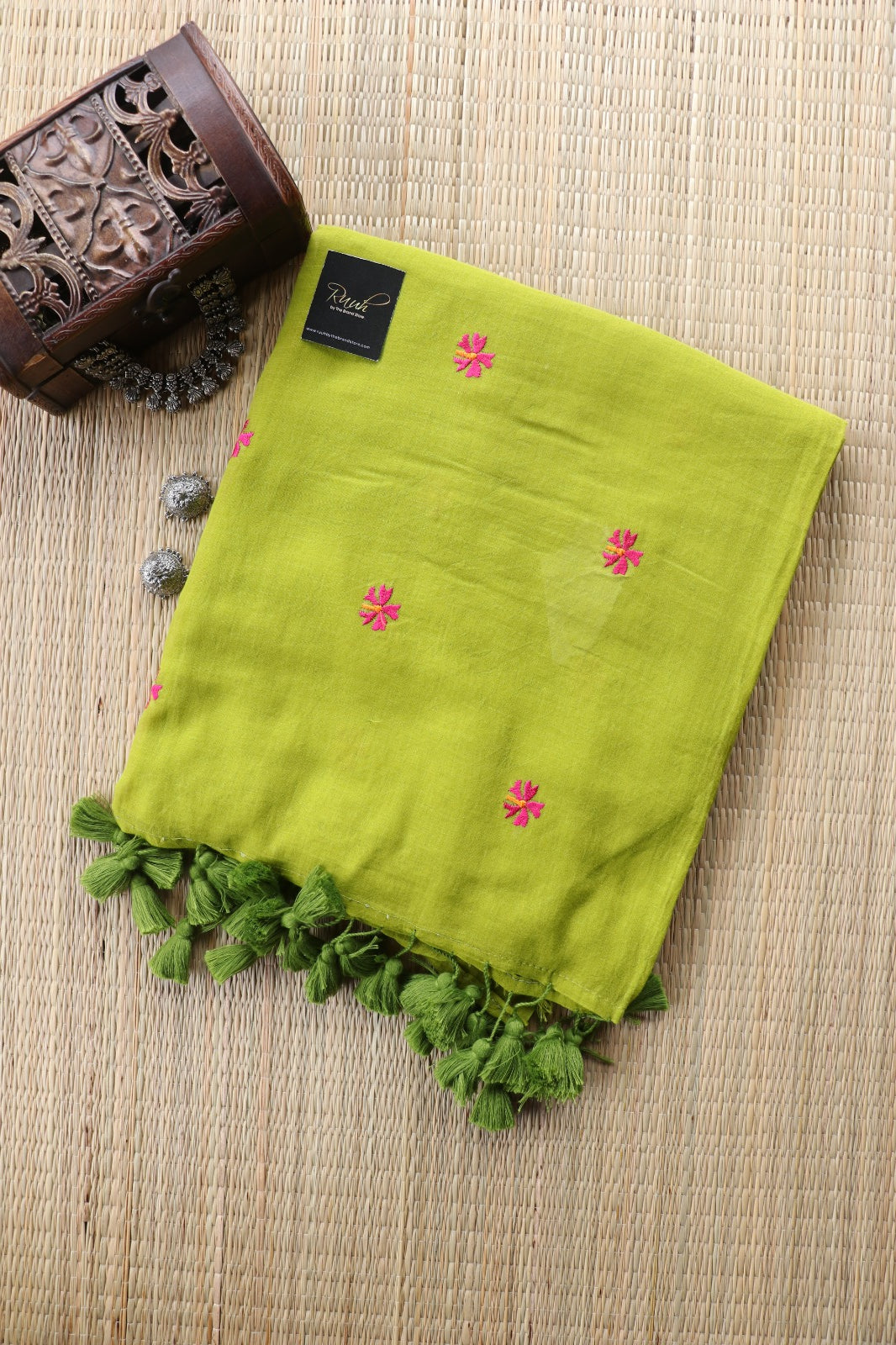 GREEN MULMUL PARIJAT EMBROIDERY-TBS26MPE
