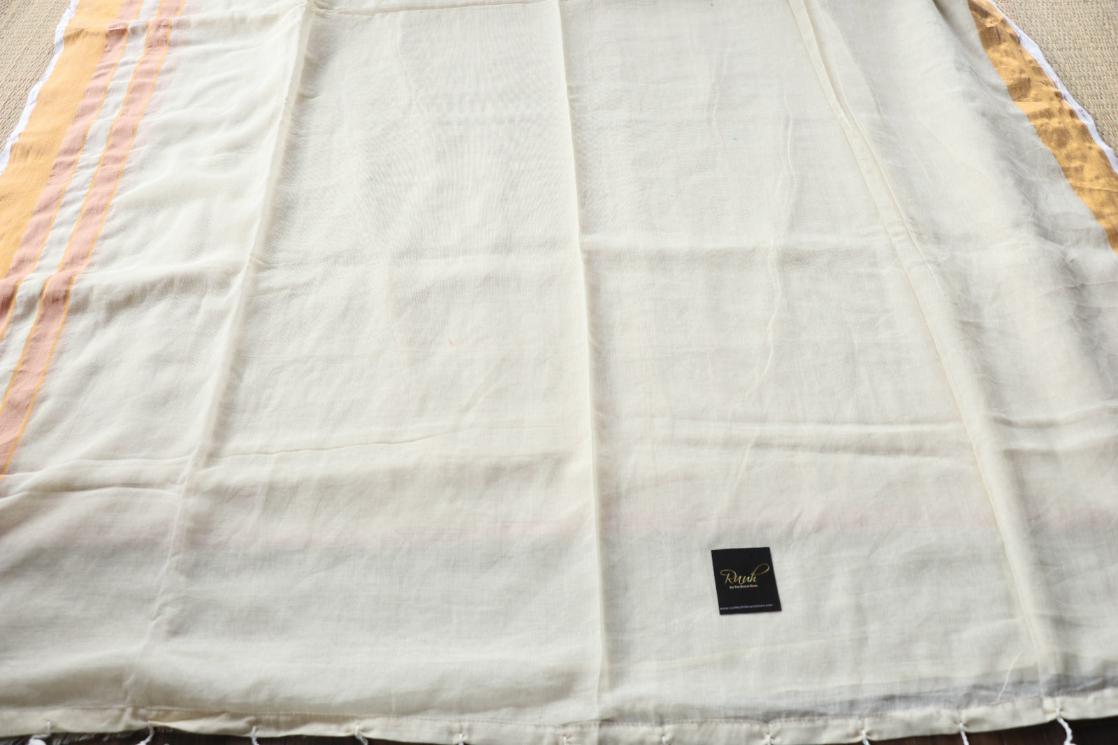 MULMUL WITH PATTERN BORDER