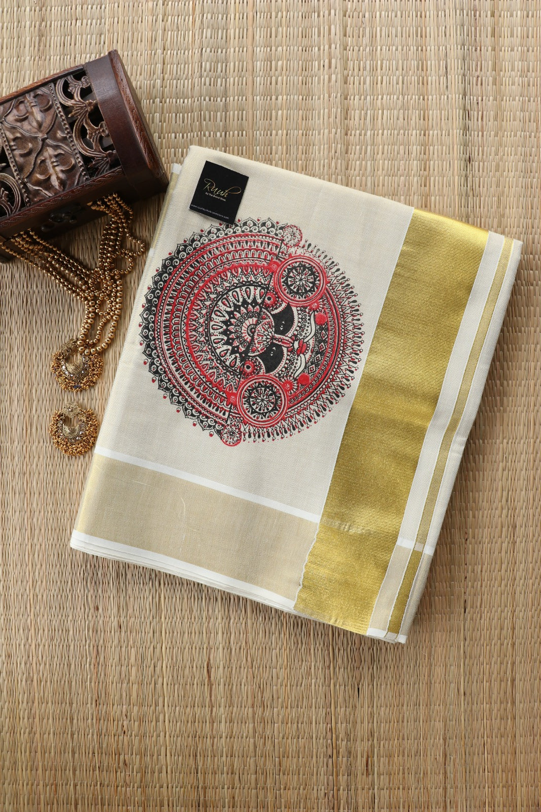 THEYYAM PRINT ON KERALA TISSUE