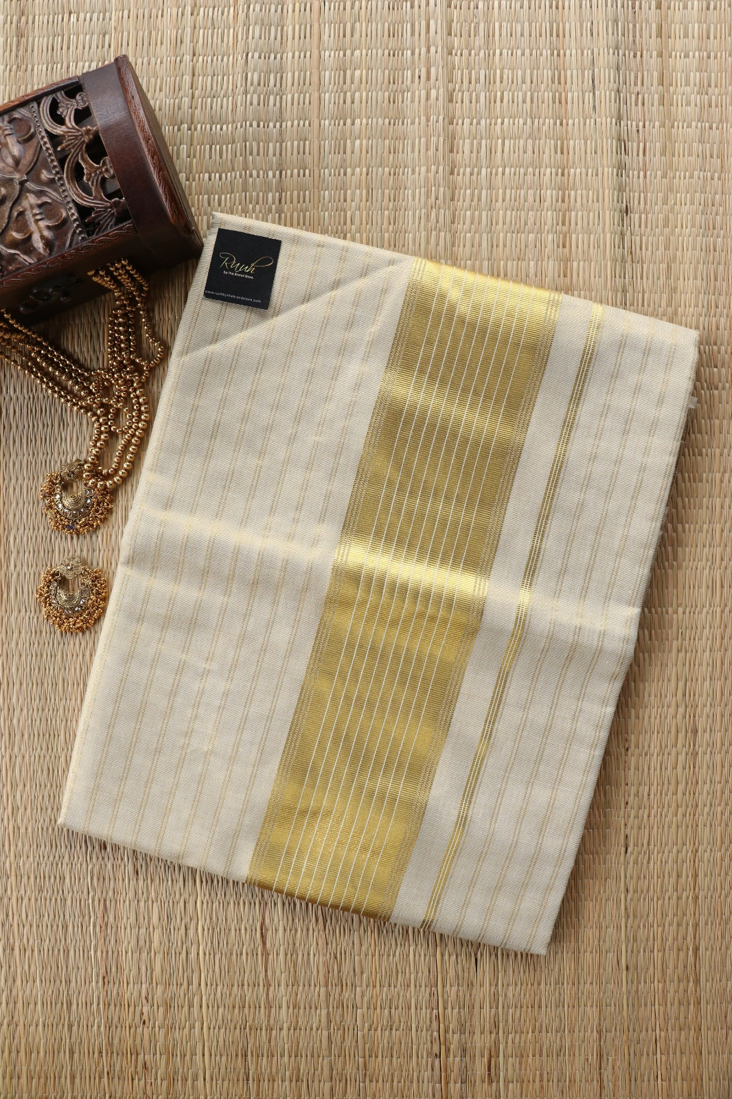TISSUE VERTICAL STRIPES