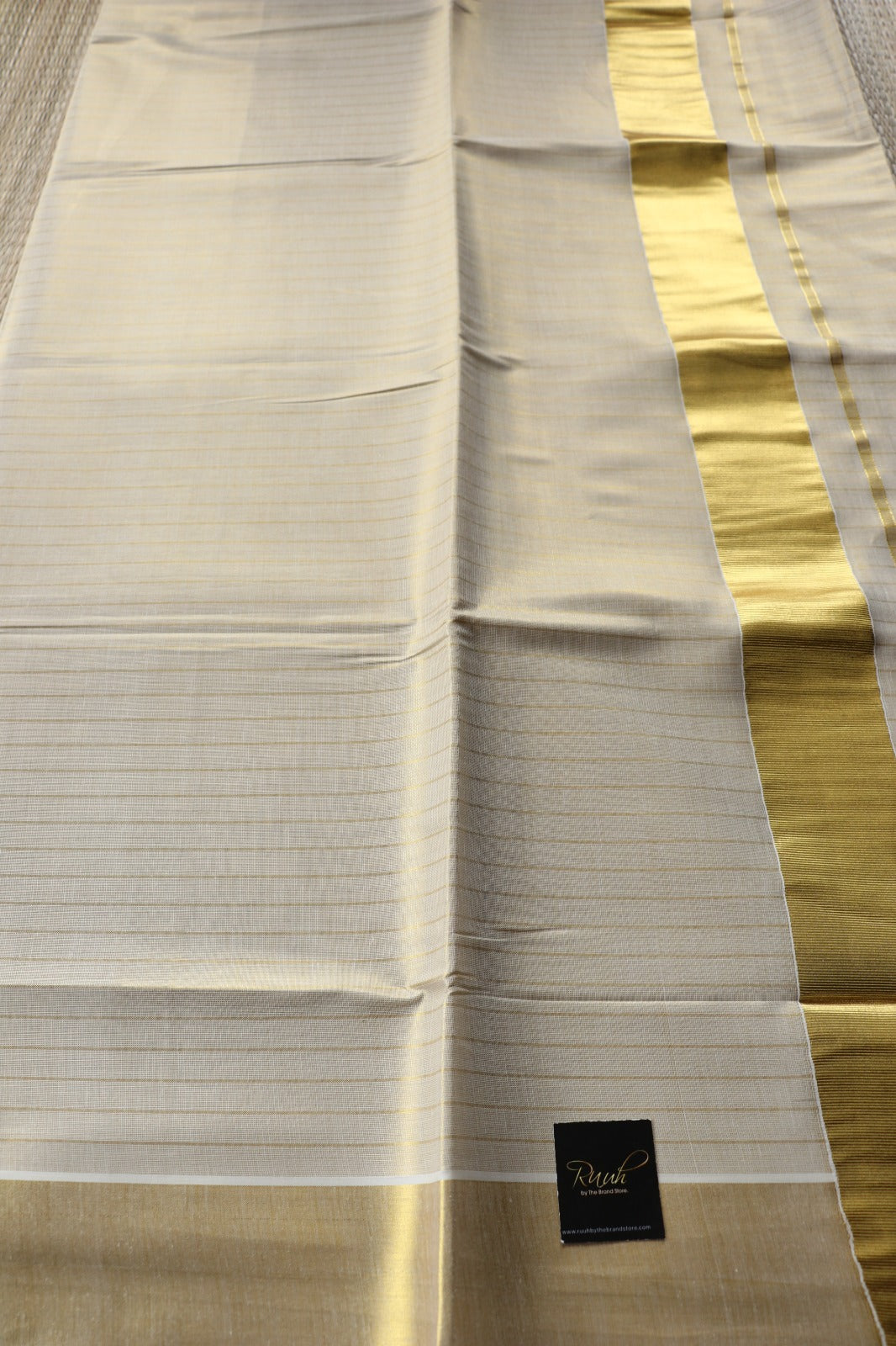 TISSUE HORIZONTAL STRIPE