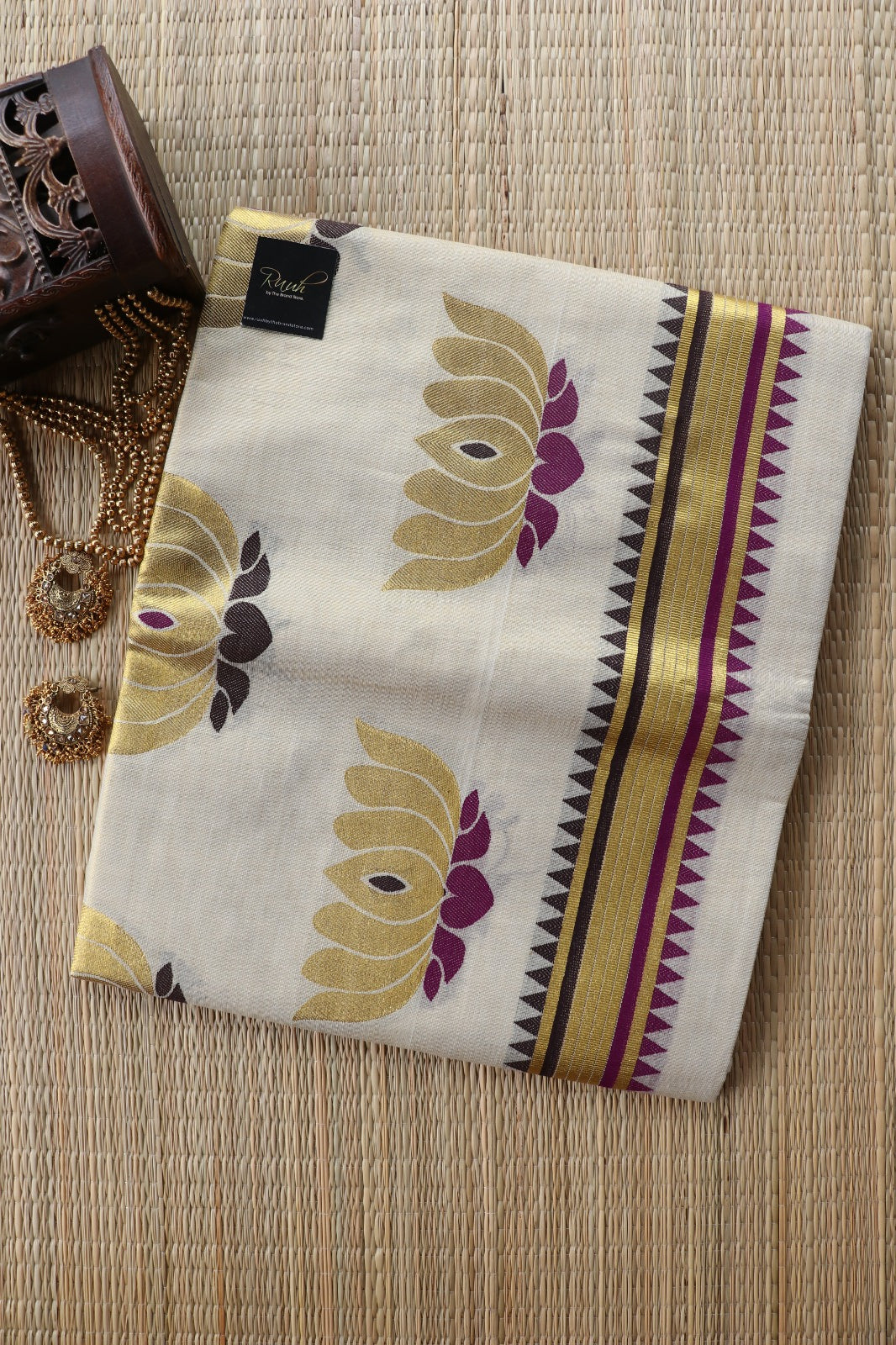 LOTUS EMBROIDERY ON PREMIUM KERALA TISSUE- PURPLE & BLACK