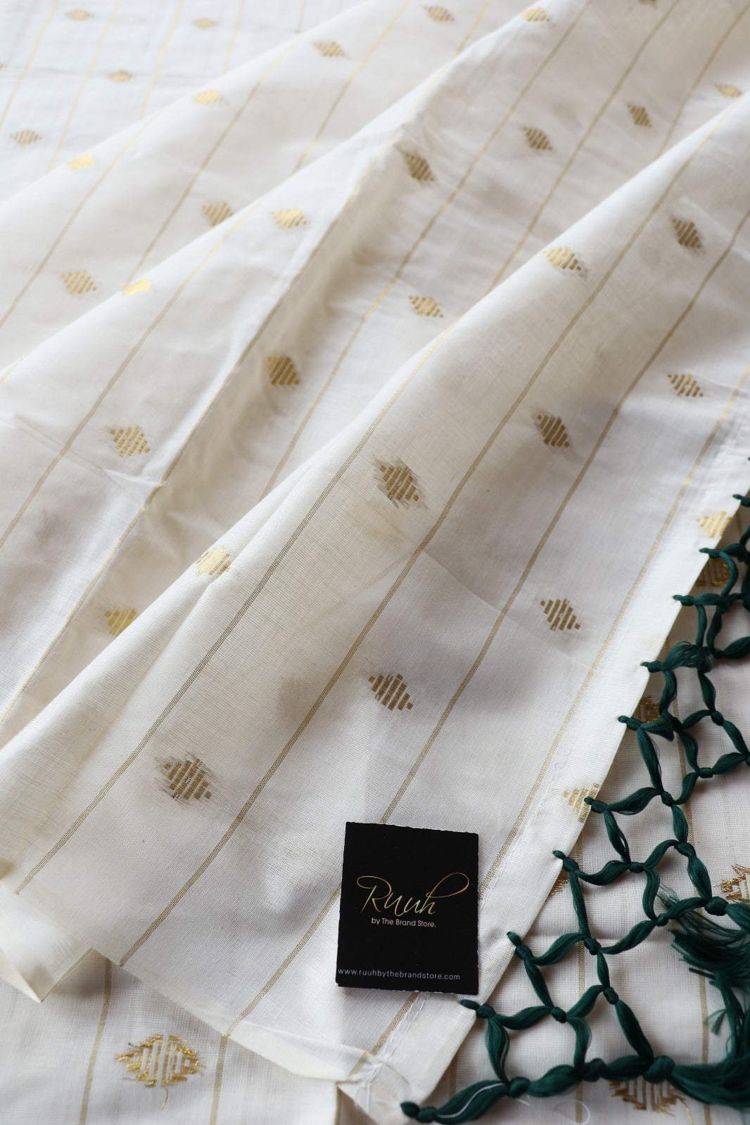 DESIGNER SAREE - GREEN TASSLE