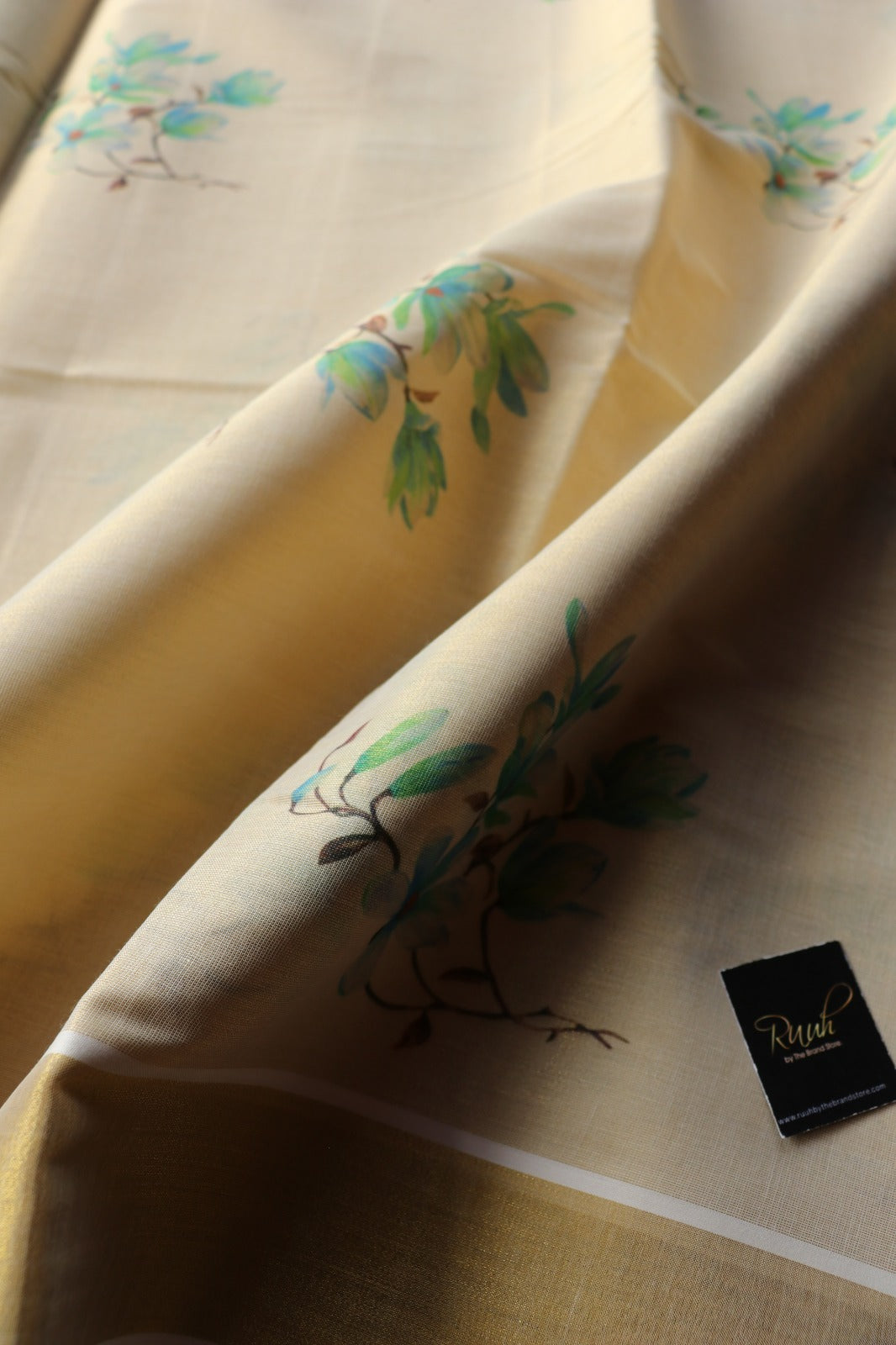 KERALA TISSUE WITH FLORAL PRINT