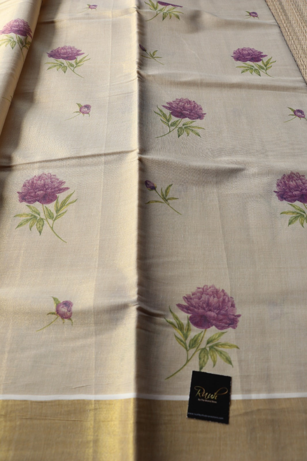 KERALA TISSUE WITH FLORAL PRINT