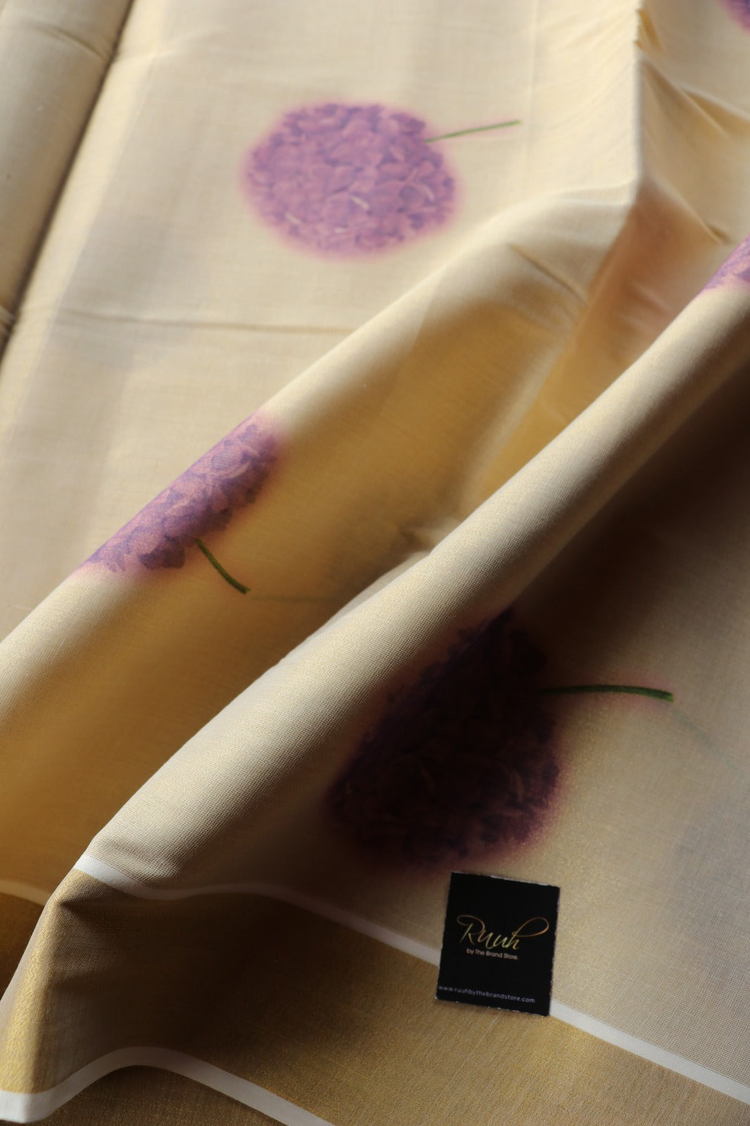 KERALA TISSUE WITH FLORAL PRINT