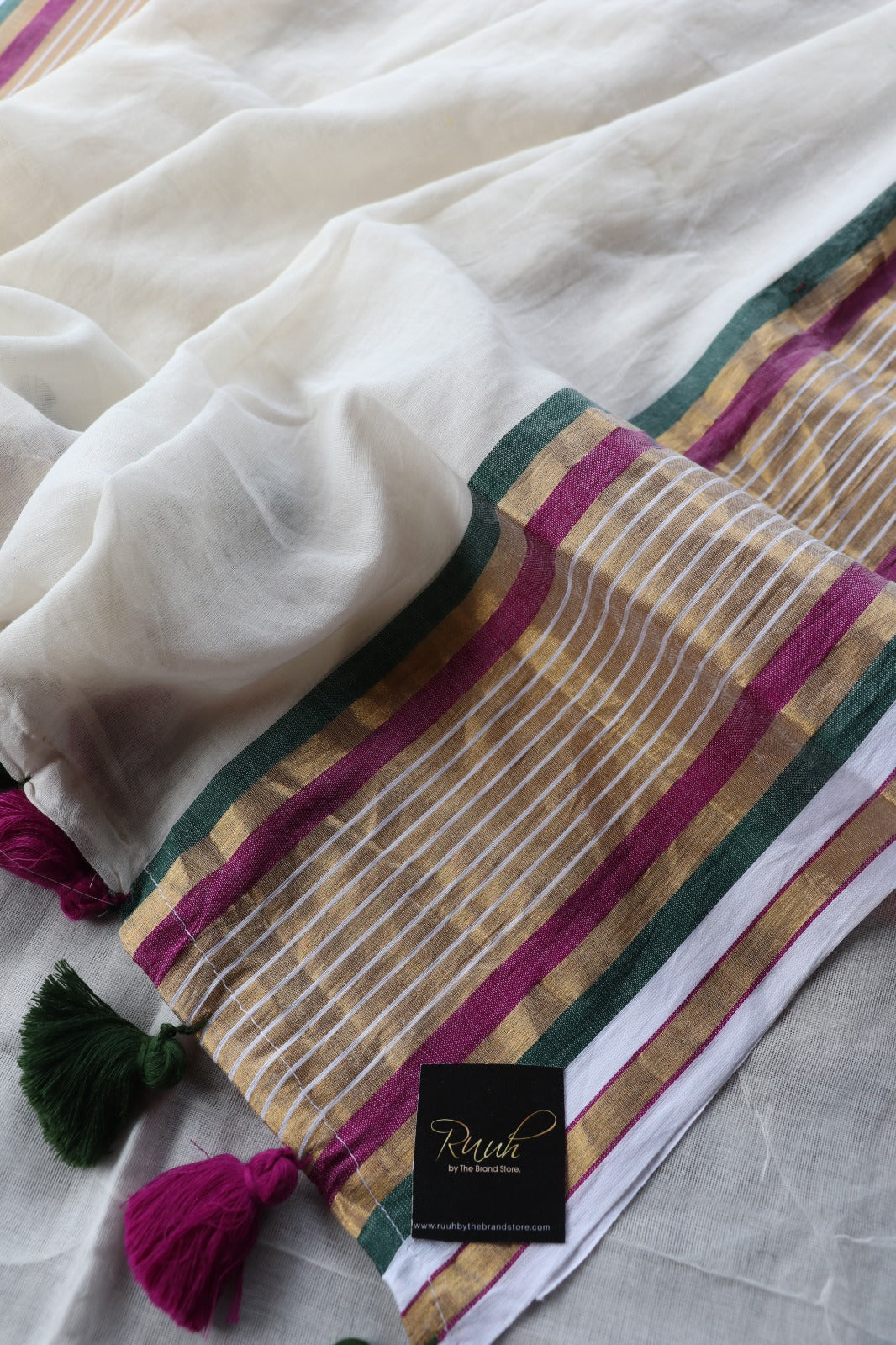 MUL COTTON SAREE WITH ZARI AND COLOUR BORDER- TBS26VC