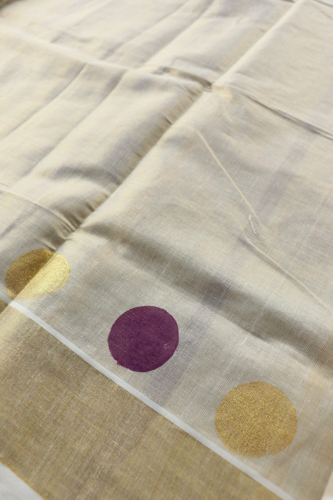 TISSUE SAREE WITH STRIPE AND POLKA - MAGENTA