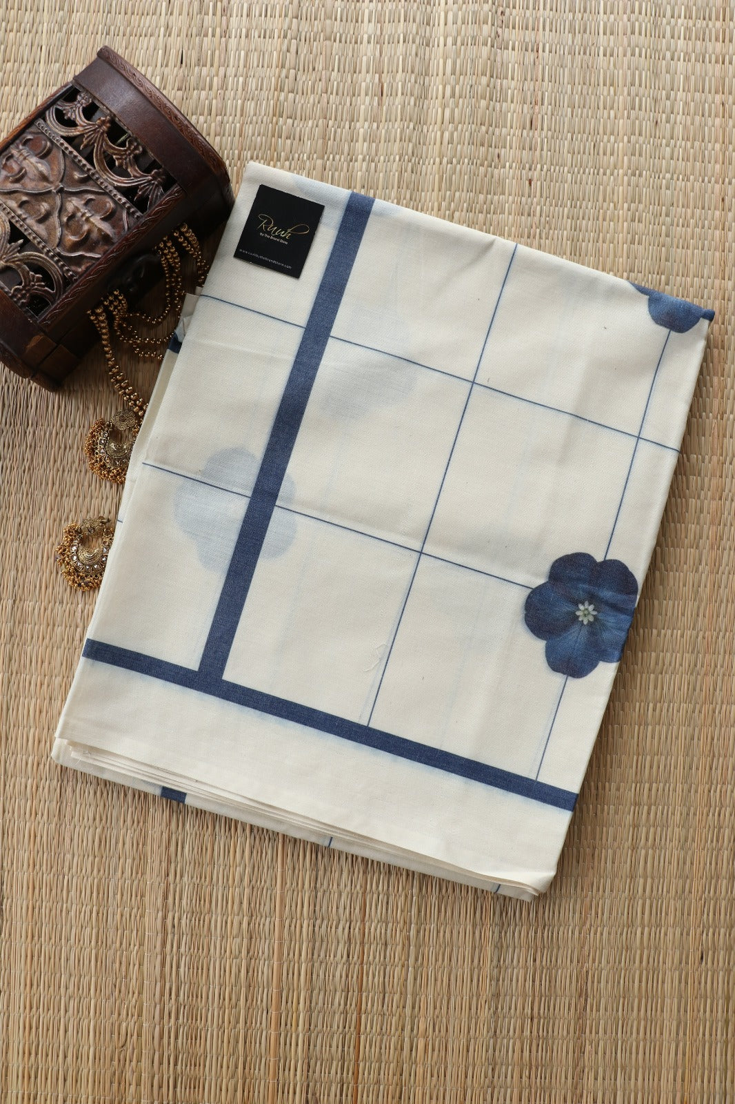 FLORAL PRINTED COTTON CHECK SAREE